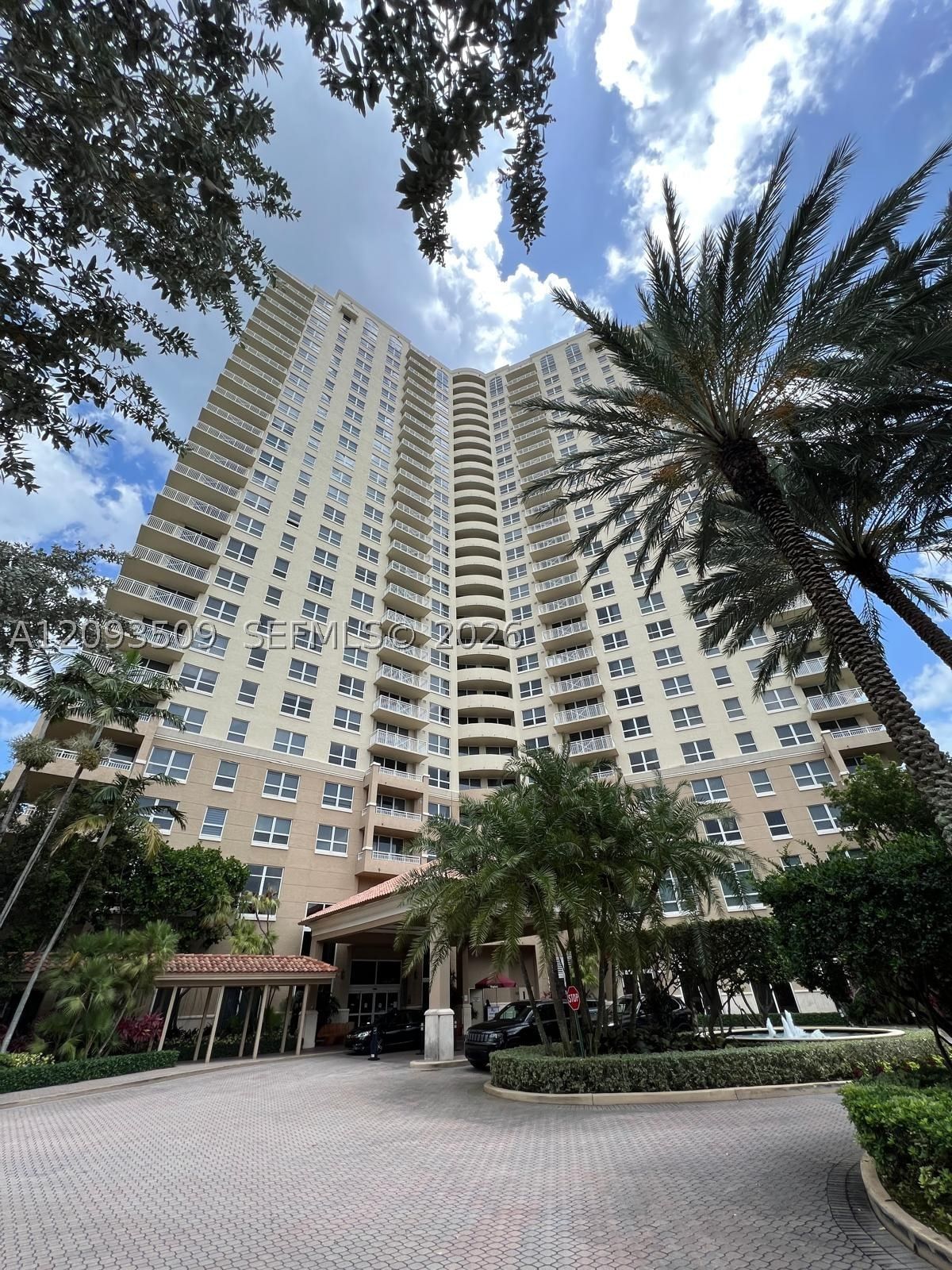 Real estate property located at 19501 Country Club Dr TS-03, Miami-dade, Turnberry On The Green Co, Aventura, FL