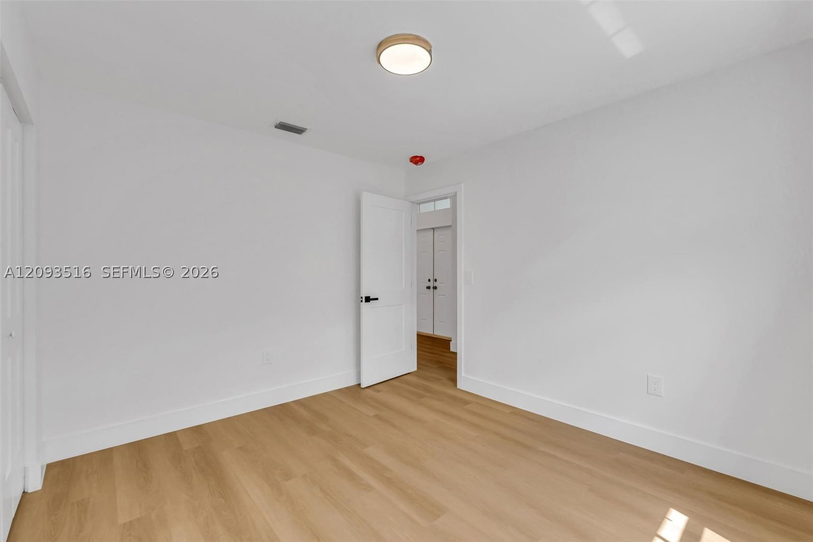 Real estate property located at 16 Gables Blvd, Broward, Bonaventure, Weston, FL
