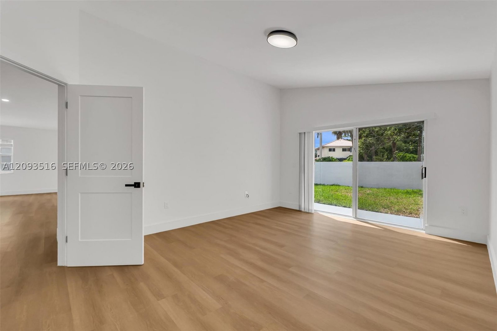 Real estate property located at 16 Gables Blvd, Broward, Bonaventure, Weston, FL