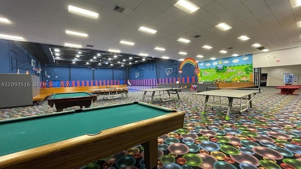 Real estate property located at 16 Gables Blvd, Broward, Bonaventure, Weston, FL