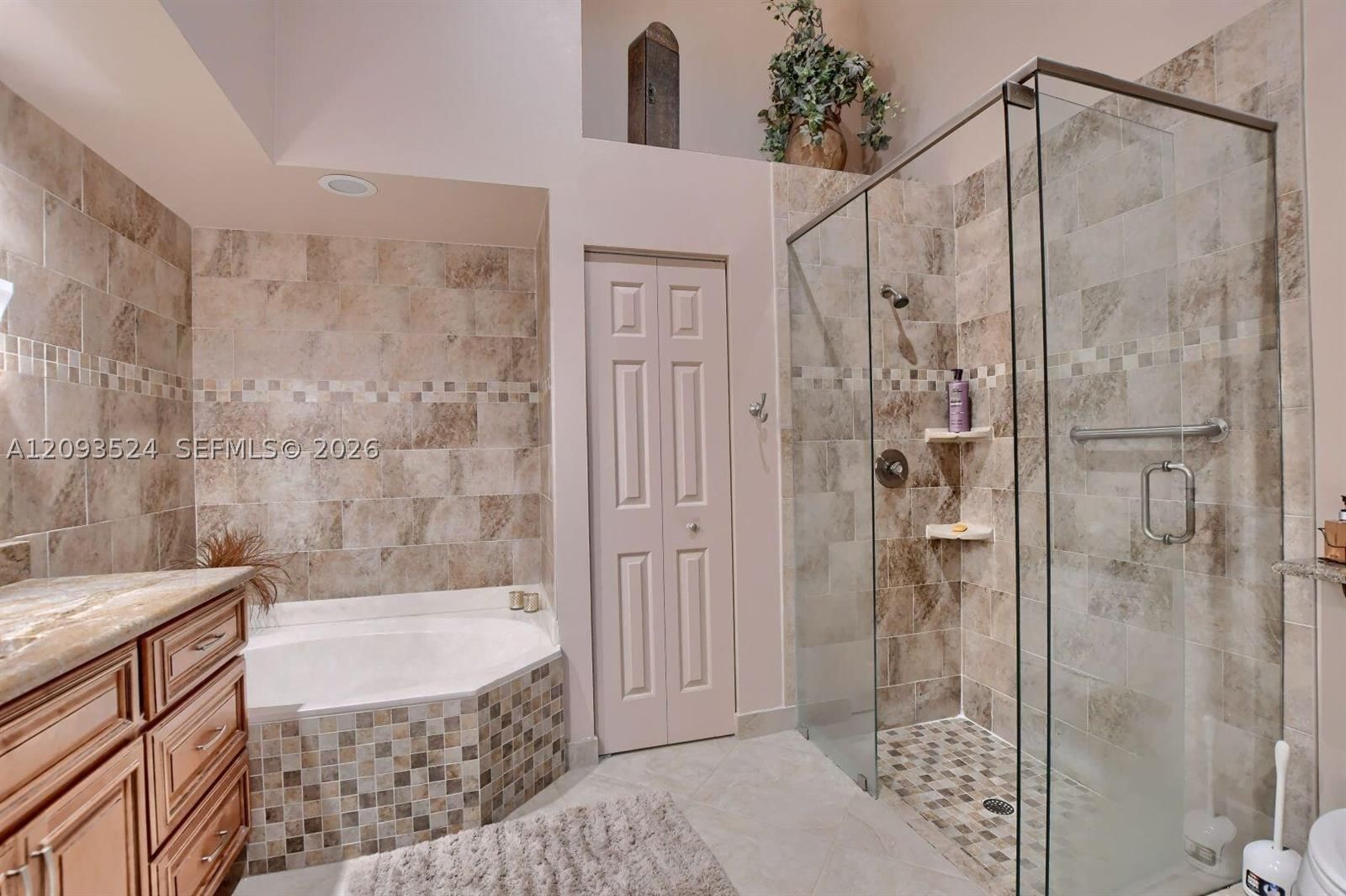 Real estate property located at 8195 Via Bella, Palm Beach, Boca Azul Ph 4 And 5, Boca Raton, FL