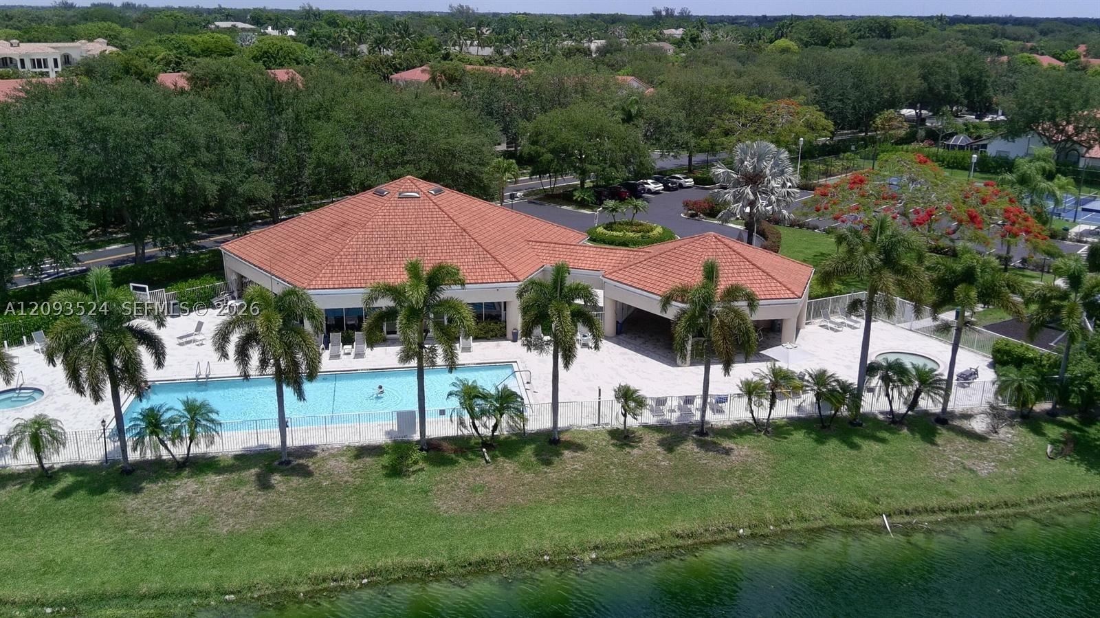 Real estate property located at 8195 Via Bella, Palm Beach, Boca Azul Ph 4 And 5, Boca Raton, FL