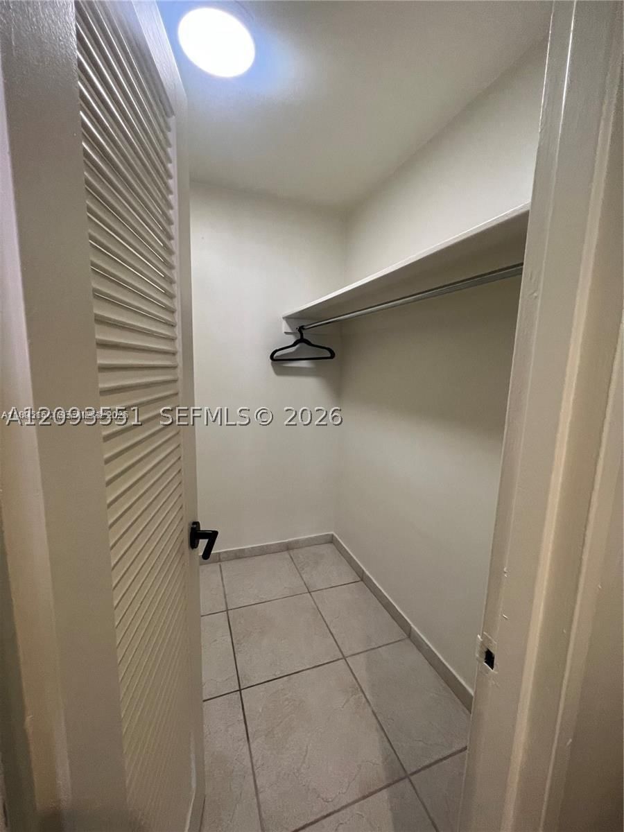 Real estate property located at 5161 Collins Ave #1211, Miami-dade, Seacoast 5151 Condo, Miami Beach, FL