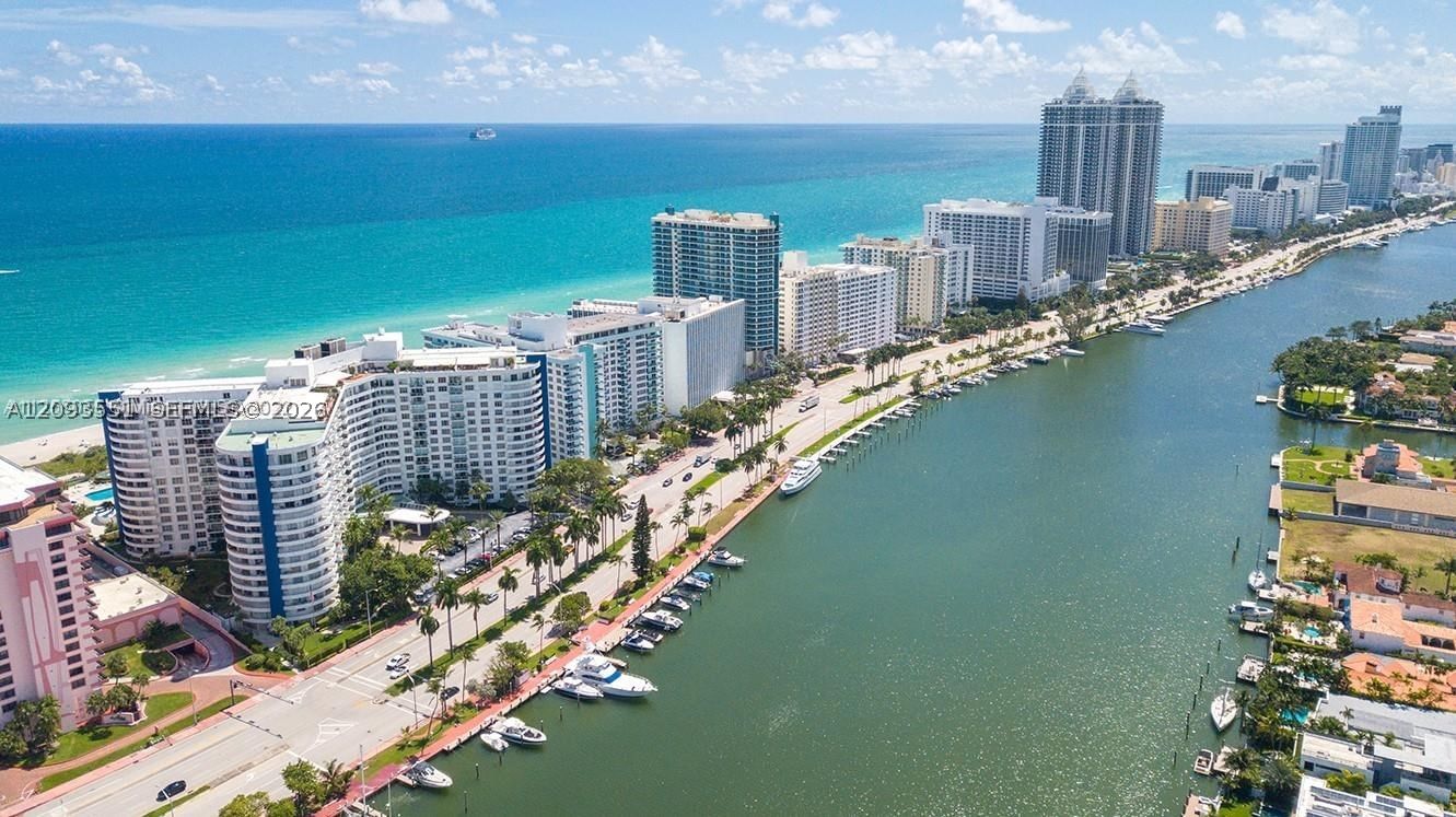 Real estate property located at 5161 Collins Ave #1211, Miami-dade, Seacoast 5151 Condo, Miami Beach, FL