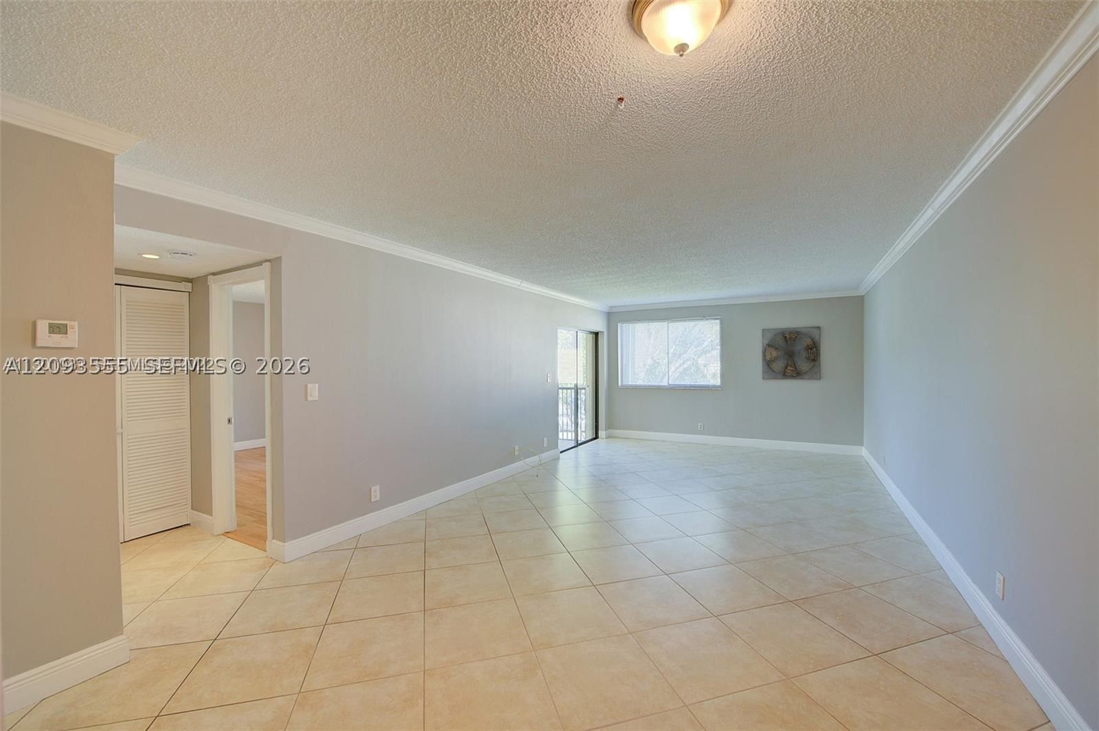 Real estate property located at 165 Lakeview Dr #201, Broward, Racquet Club Village Apar, Weston, FL