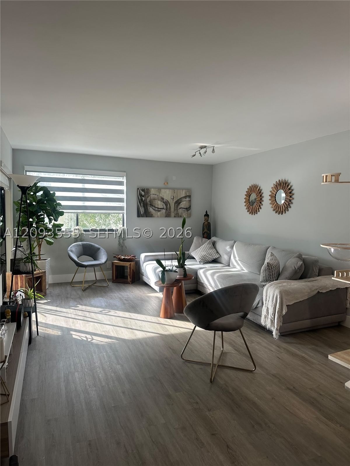 Real estate property located at 165 Lakeview Dr #201, Broward, Racquet Club Village Apar, Weston, FL