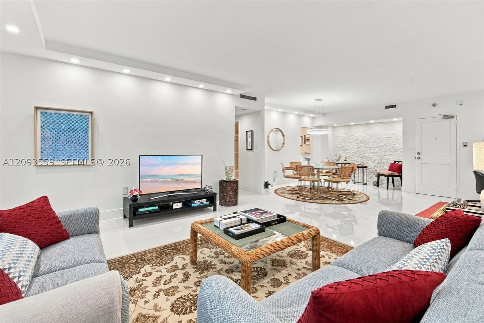 Real estate property located at 10185 Collins Ave #506, Miami-dade, The Plaza Of Bal Harbour, Bal Harbour, FL