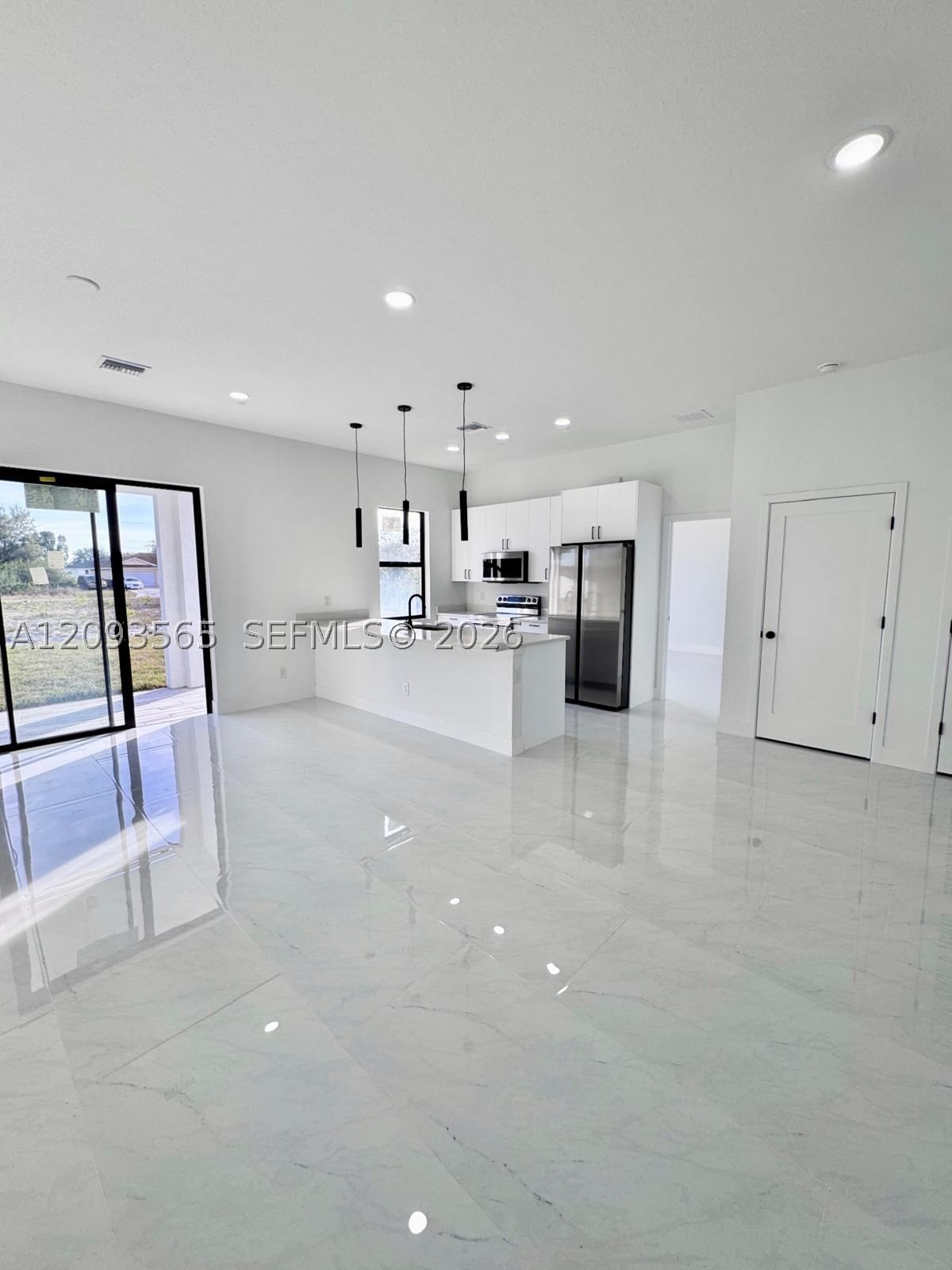 Real estate property located at 3613 18th St W, Lee, Lehigh Acres, Lehigh Acres, FL