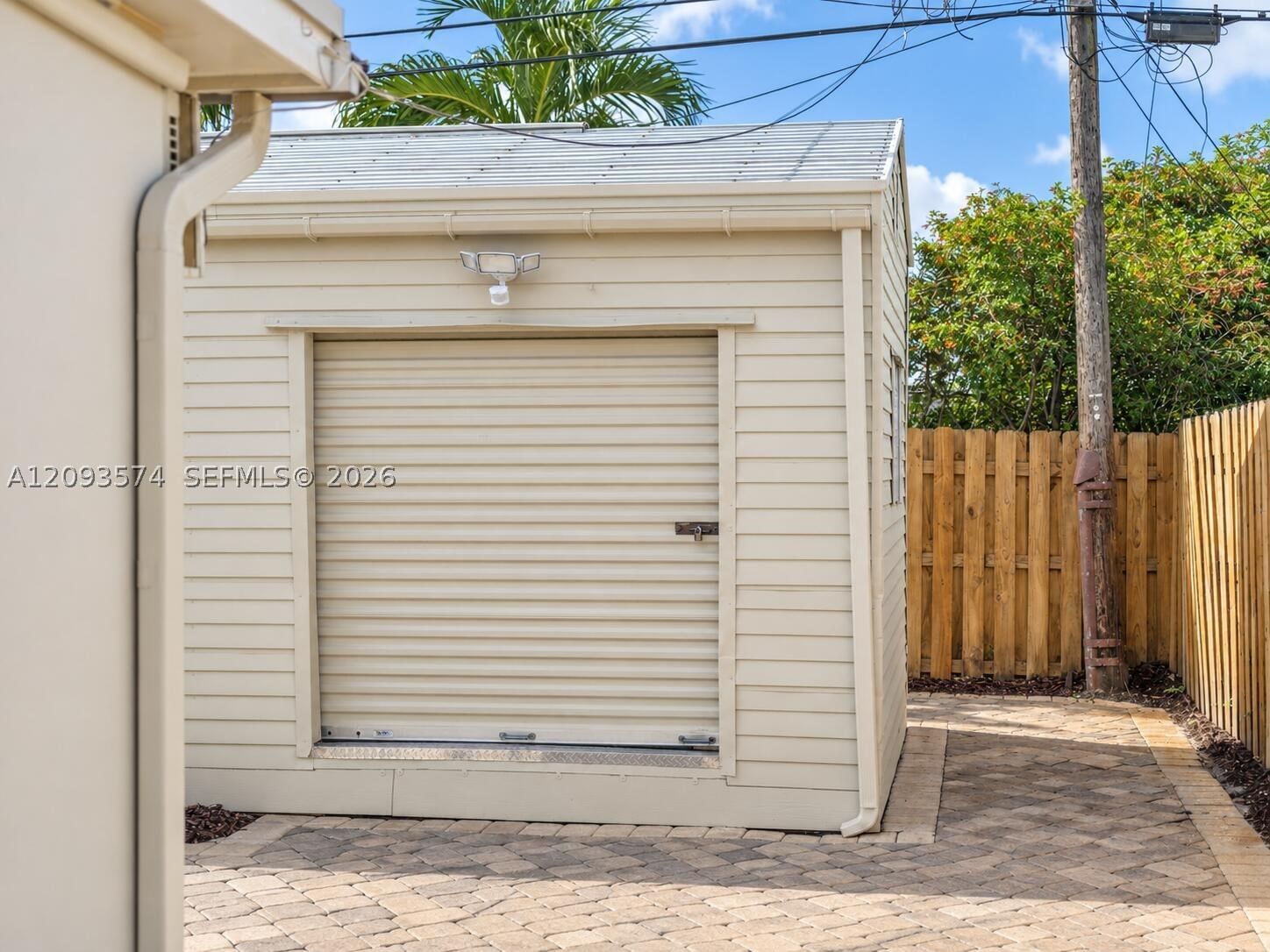 Real estate property located at 340 3rd St, Broward, Coral Manor, Deerfield Beach, FL