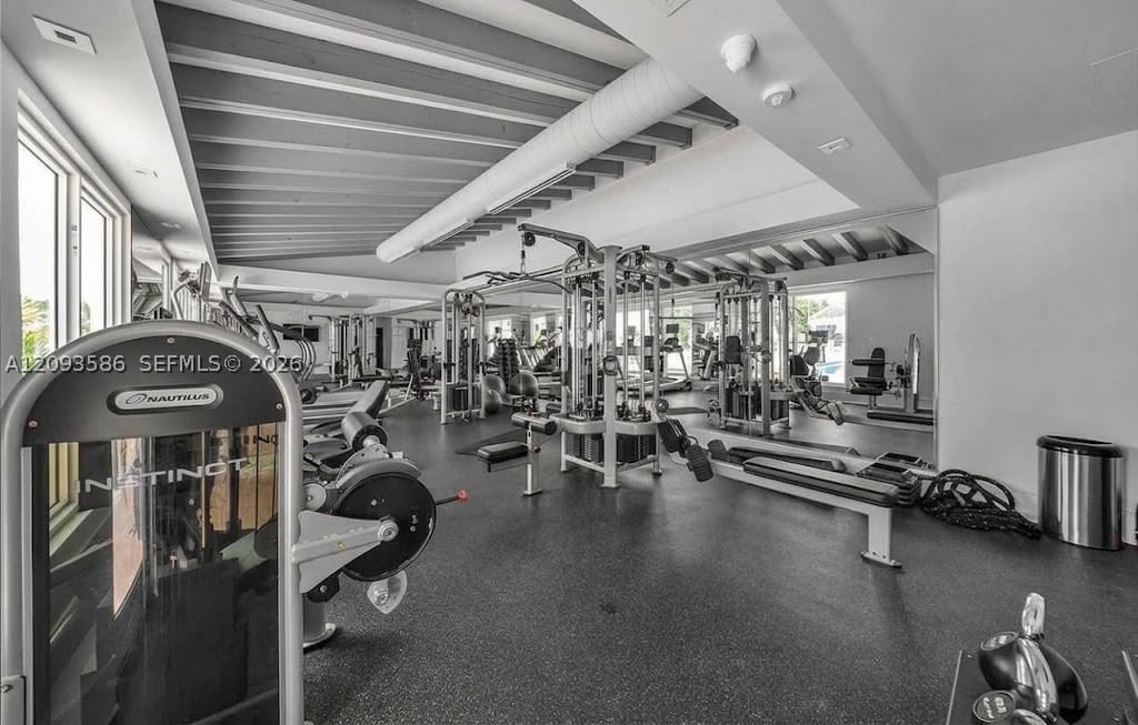Real estate property located at 2457 Collins Ave #1502, Miami-dade, The Royal Club Condo, Miami Beach, FL