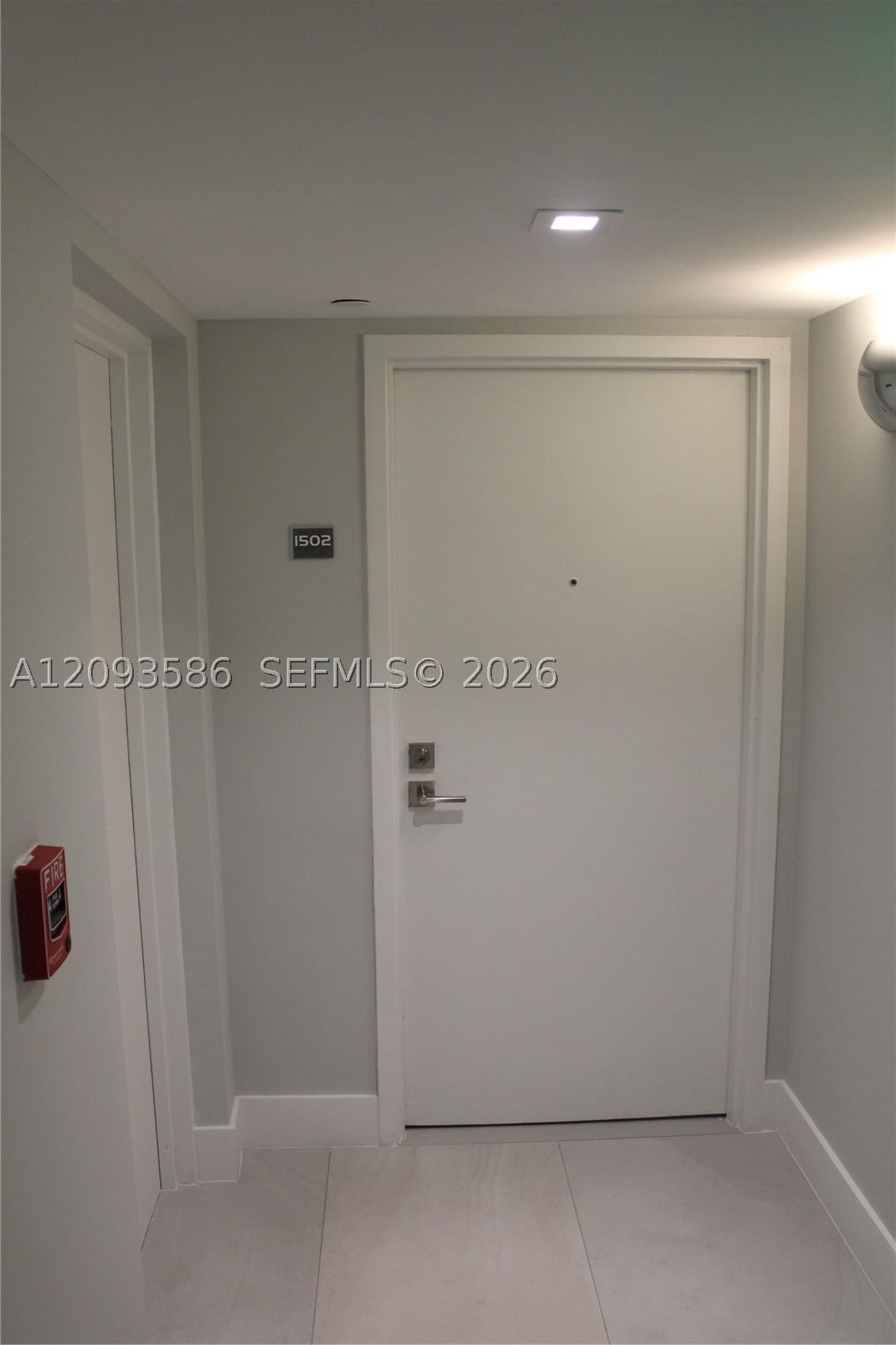 Real estate property located at 2457 Collins Ave #1502, Miami-dade, The Royal Club Condo, Miami Beach, FL