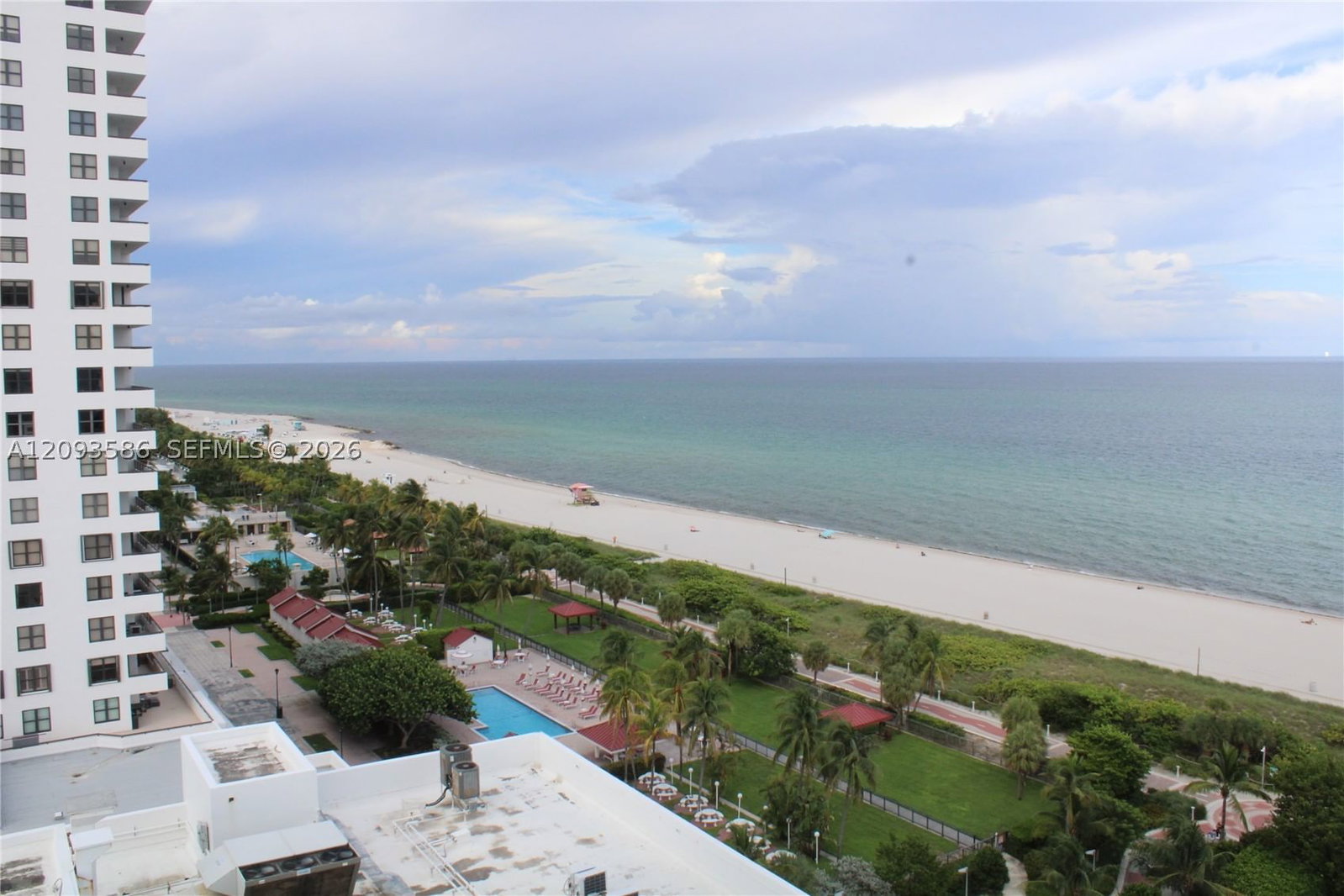 Real estate property located at 2457 Collins Ave #1502, Miami-dade, The Royal Club Condo, Miami Beach, FL