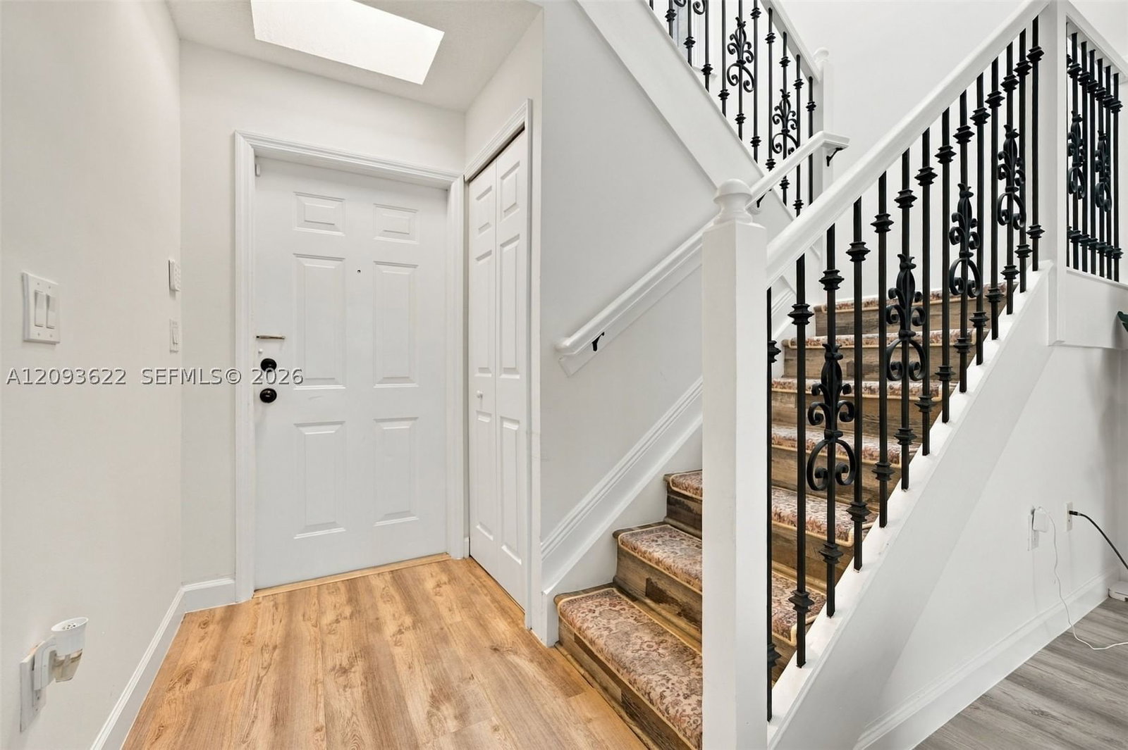 Real estate property located at 8531 139th Ter #1406, Miami-dade, Villa Vizcaya Condo, Miami Lakes, FL