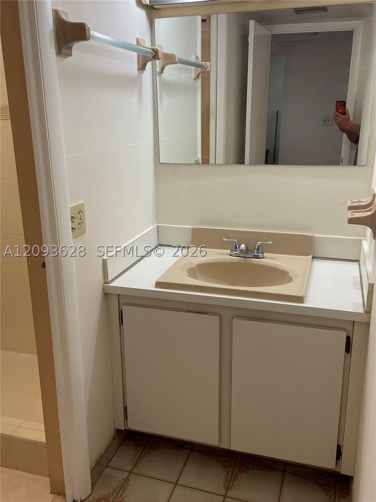 Real estate property located at 440 23rd St #1416, Miami-dade, Golden Gate Condo Phase I, Hialeah, FL