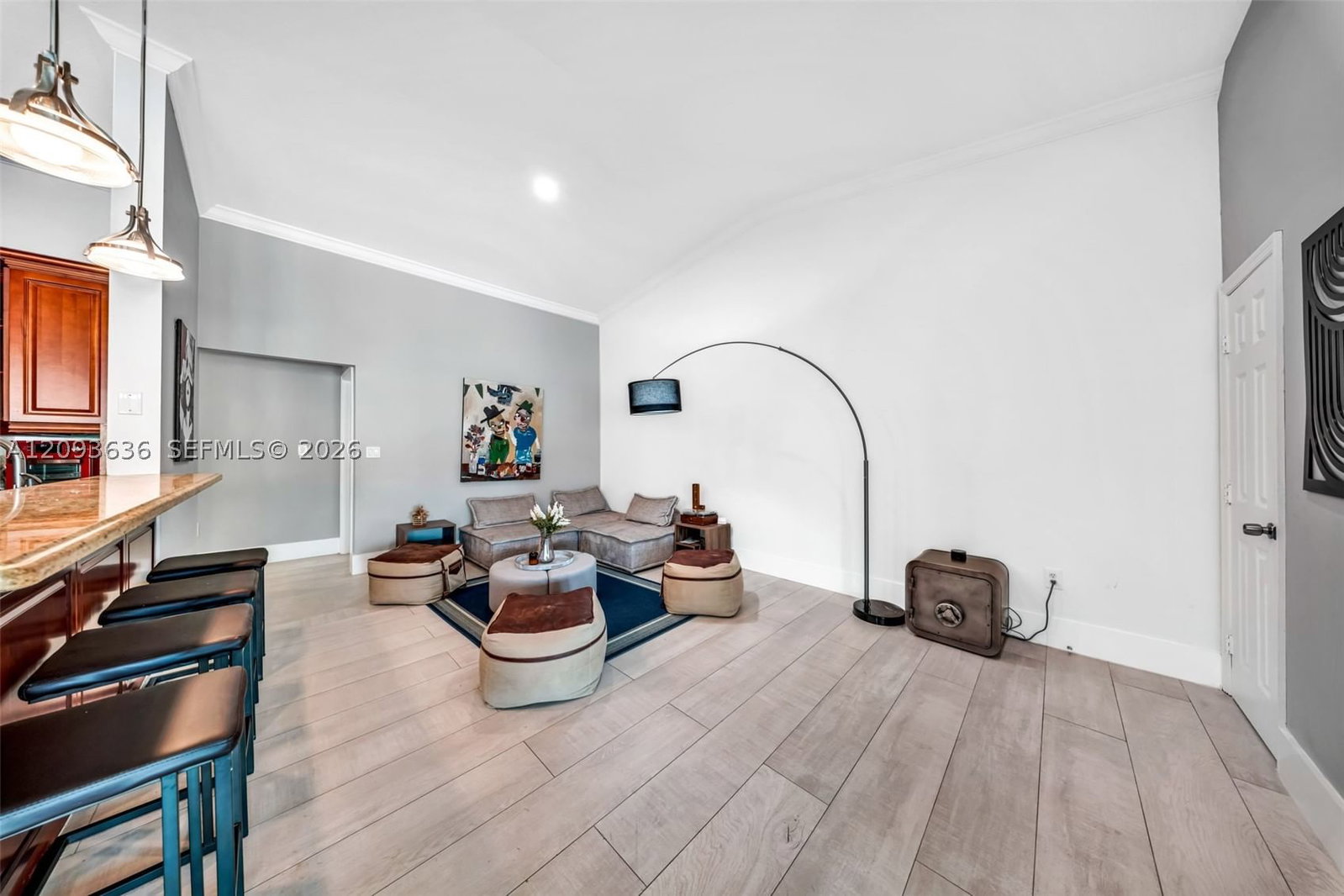 Real estate property located at 10195 26th St, Miami-dade, Vanderbilt Park, Doral, FL