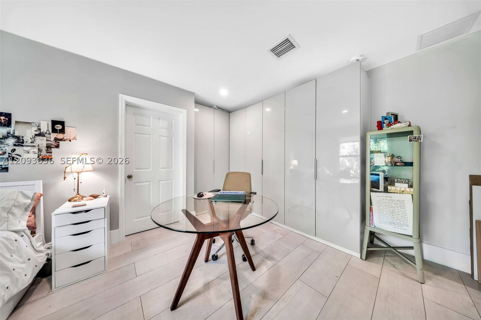 Real estate property located at 10195 26th St, Miami-dade, Vanderbilt Park, Doral, FL