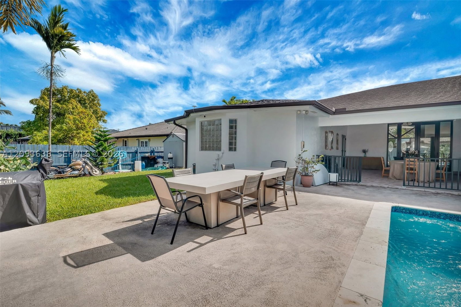 Real estate property located at 10195 26th St, Miami-dade, Vanderbilt Park, Doral, FL