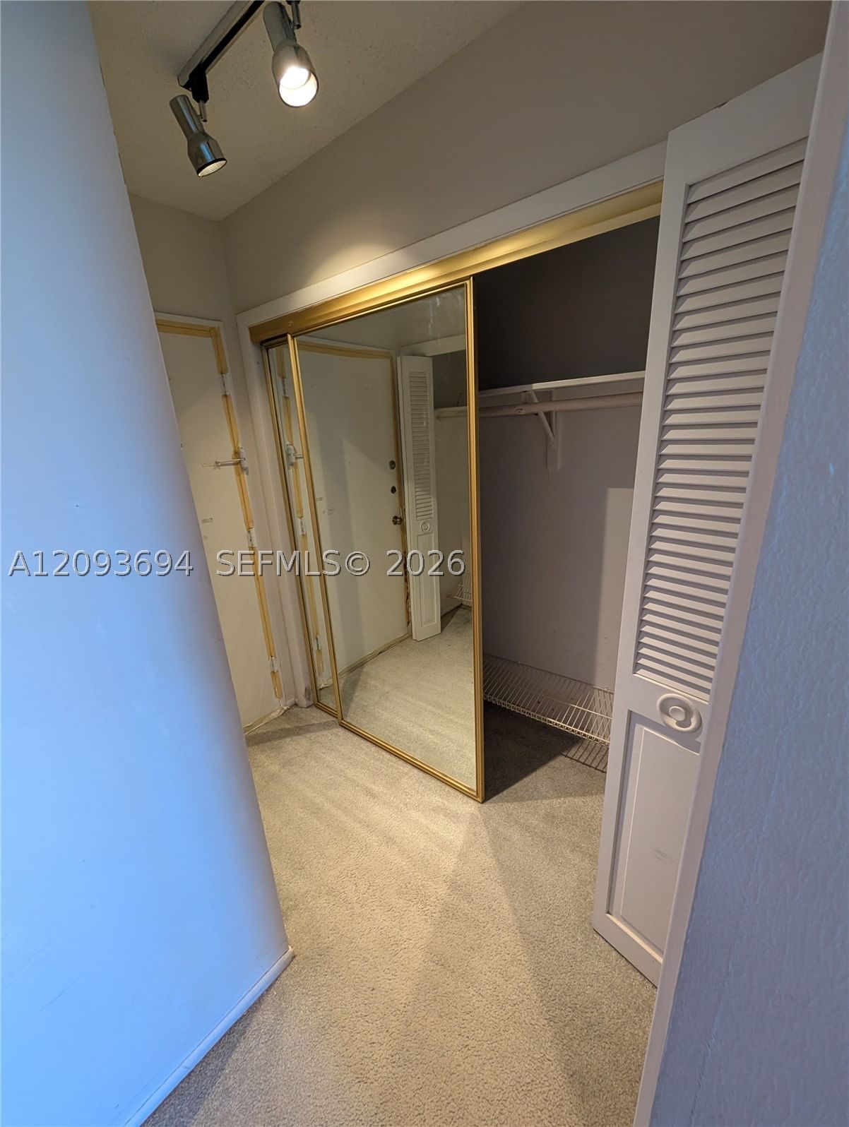 Real estate property located at 11930 Bayshore Dr #502, Miami-dade, Majorca Towers Condo, North Miami, FL