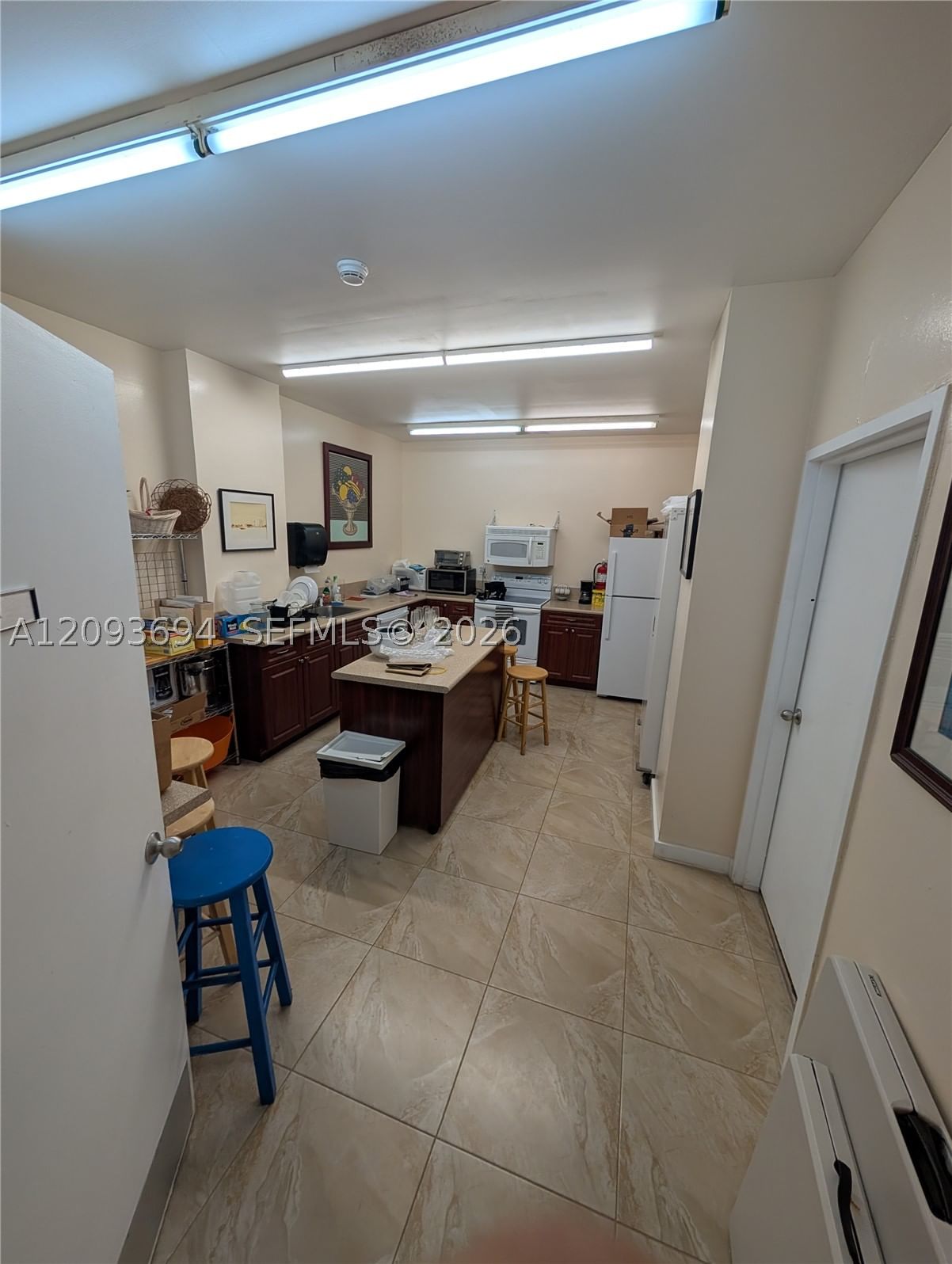 Real estate property located at 11930 Bayshore Dr #502, Miami-dade, Majorca Towers Condo, North Miami, FL