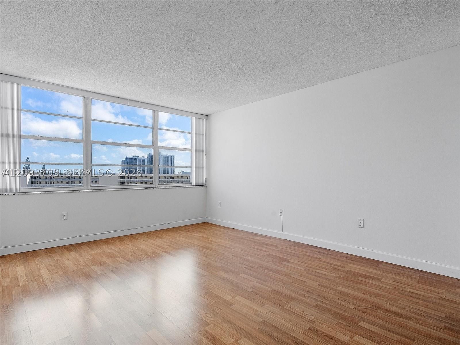 Real estate property located at 18021 Biscayne Blvd #603, Miami-dade, Del Prado Marina, Aventura, FL