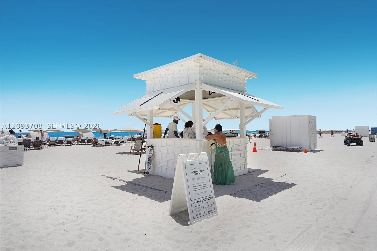 Real estate property located at 4401 Collins Ave #1709, Miami-dade, Fontainebleau Ii Tresor, Miami Beach, FL