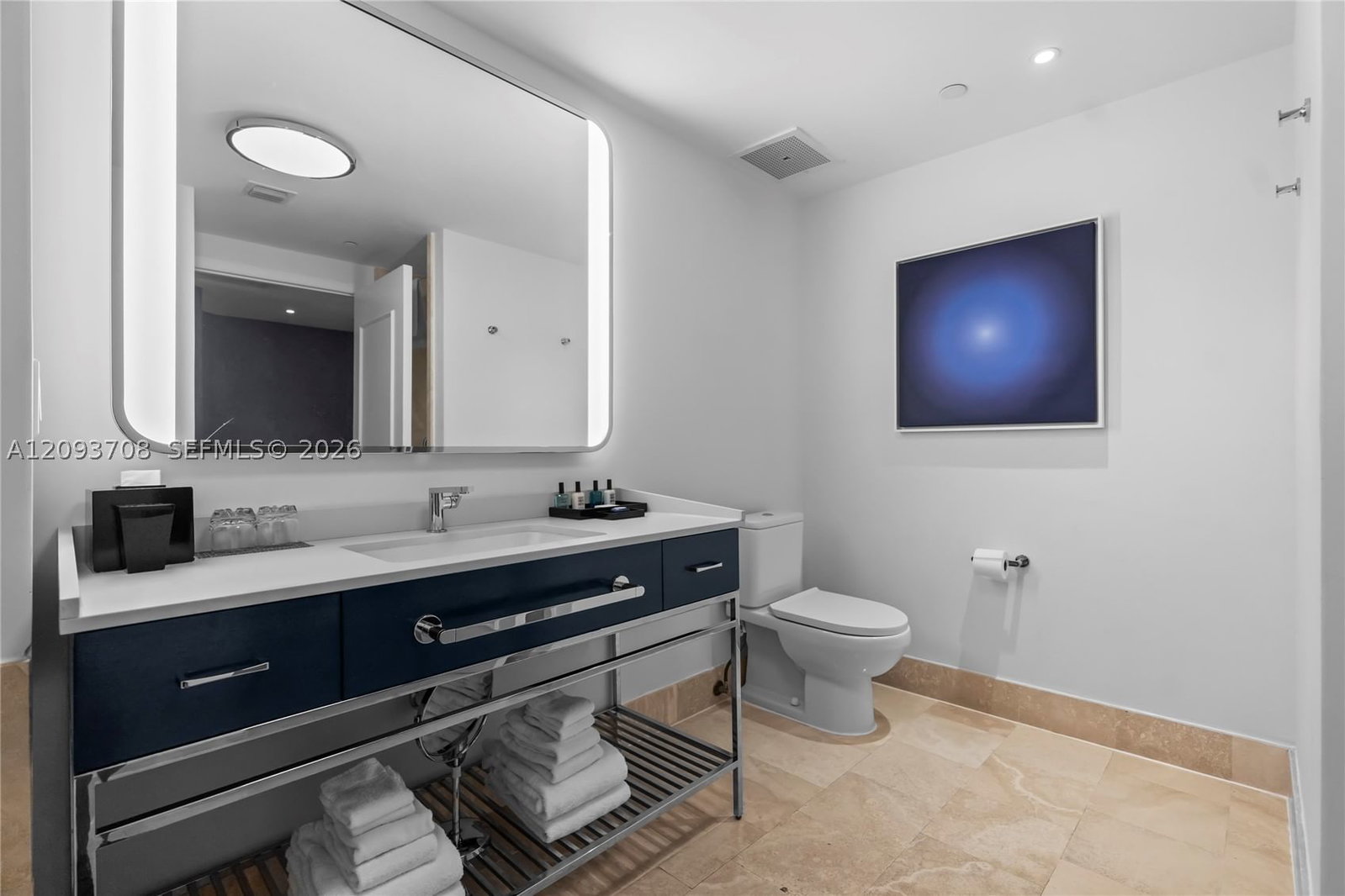 Real estate property located at 4401 Collins Ave #1709, Miami-dade, Fontainebleau Ii Tresor, Miami Beach, FL