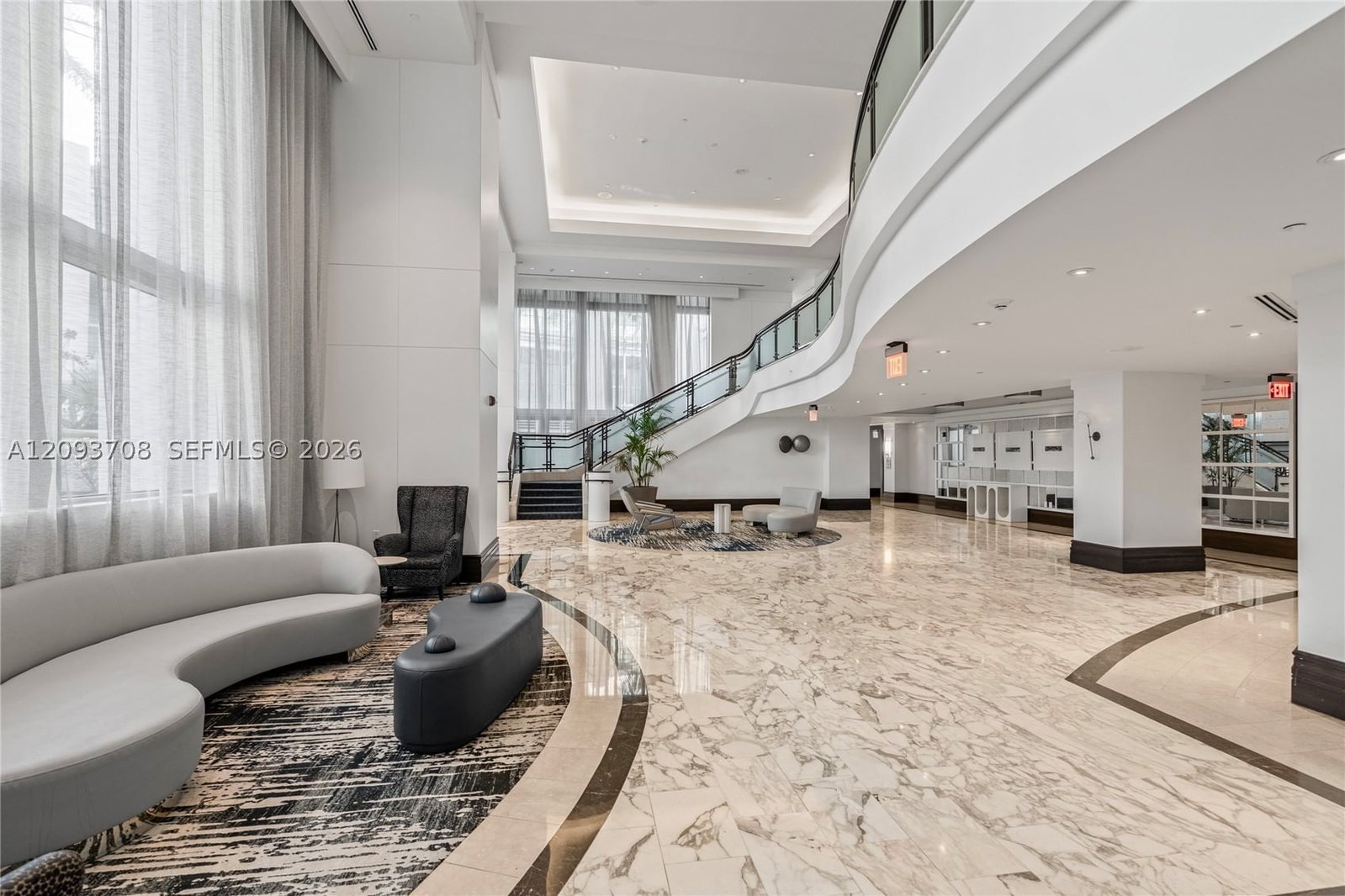 Real estate property located at 4401 Collins Ave #1709, Miami-dade, Fontainebleau Ii Tresor, Miami Beach, FL