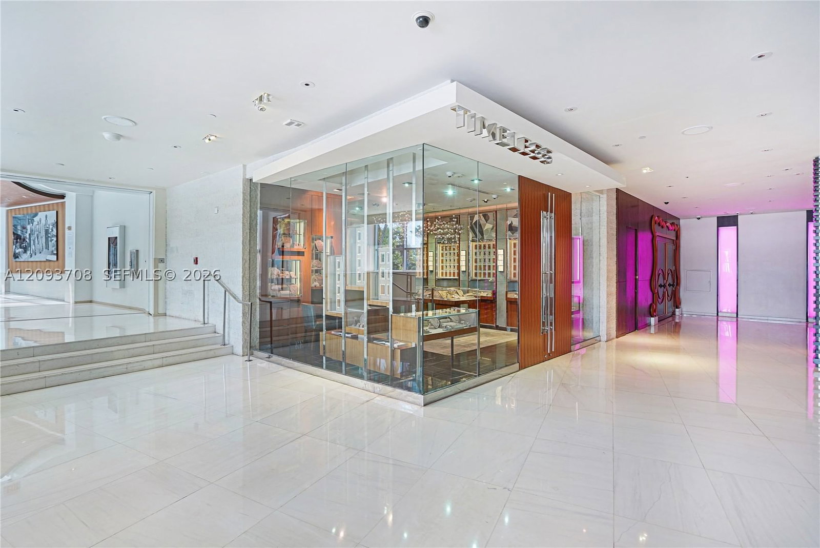 Real estate property located at 4401 Collins Ave #1709, Miami-dade, Fontainebleau Ii Tresor, Miami Beach, FL