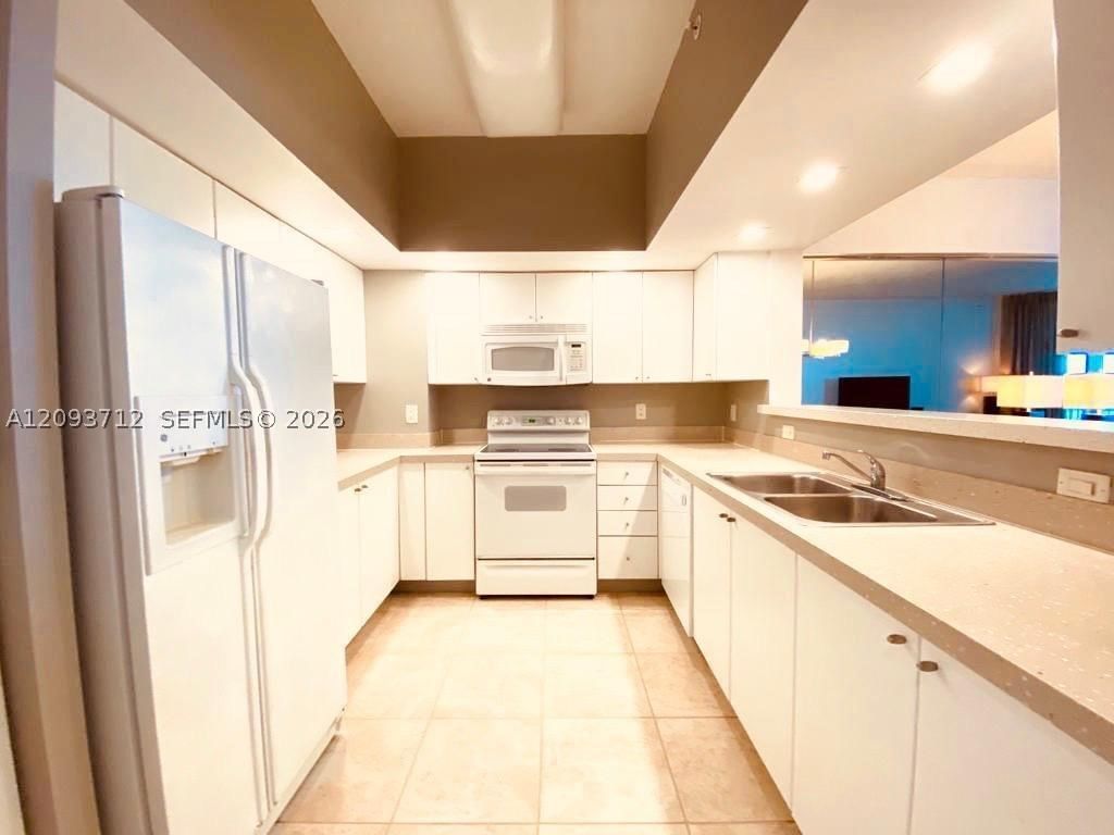 Real estate property located at 17375 Collins Ave #2606, Miami-dade, Ocean Point Beach Club Co, Sunny Isles Beach, FL
