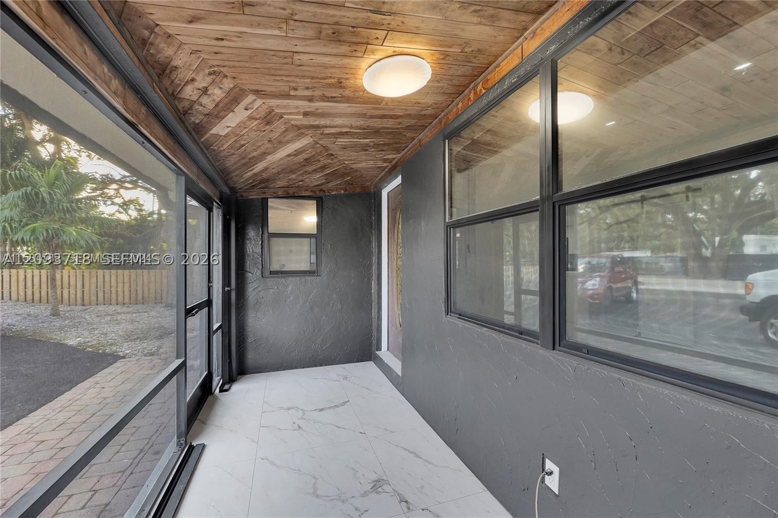 Real estate property located at 4837 28th Ave, Broward, Seminole Park, Dania Beach, FL