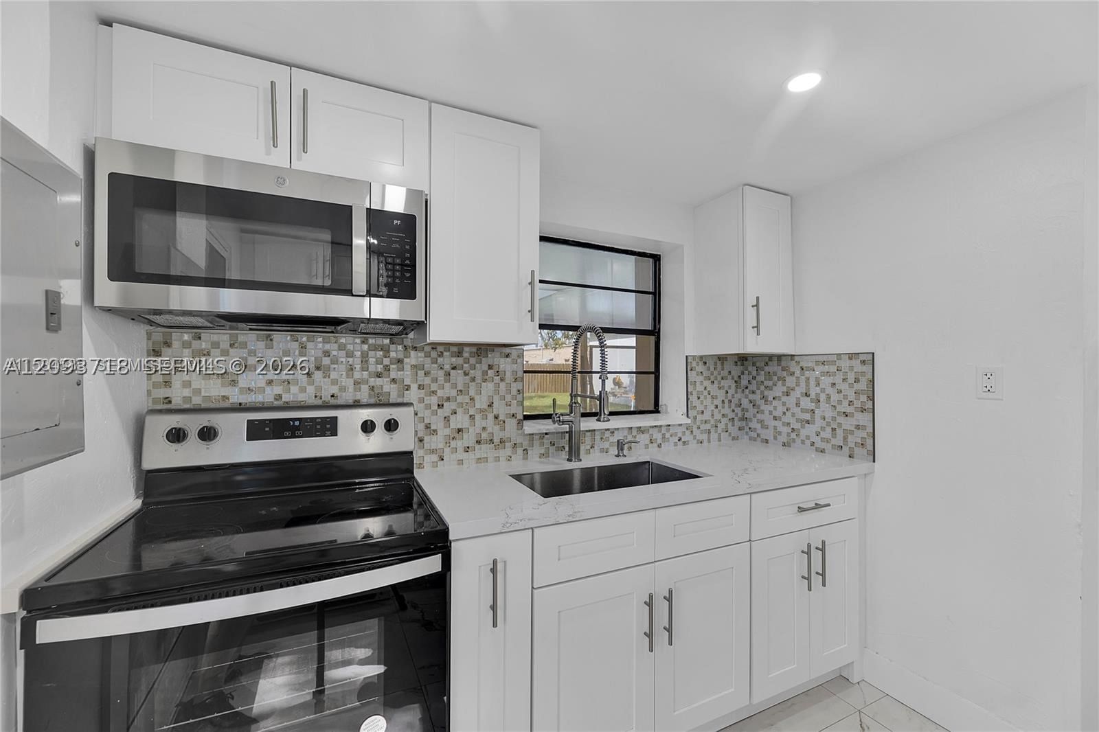Real estate property located at 4837 28th Ave, Broward, Seminole Park, Dania Beach, FL