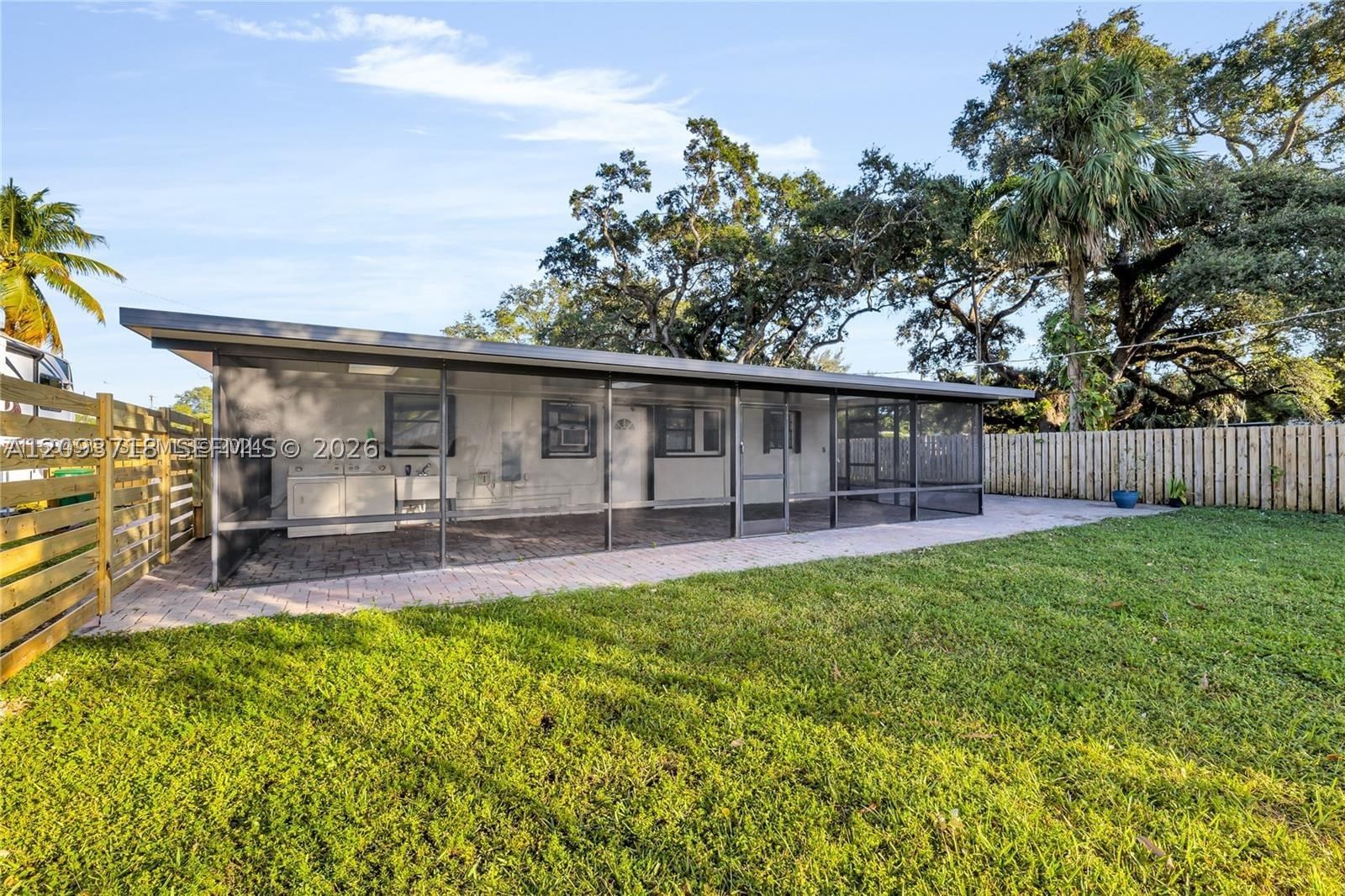 Real estate property located at 4837 28th Ave, Broward, Seminole Park, Dania Beach, FL
