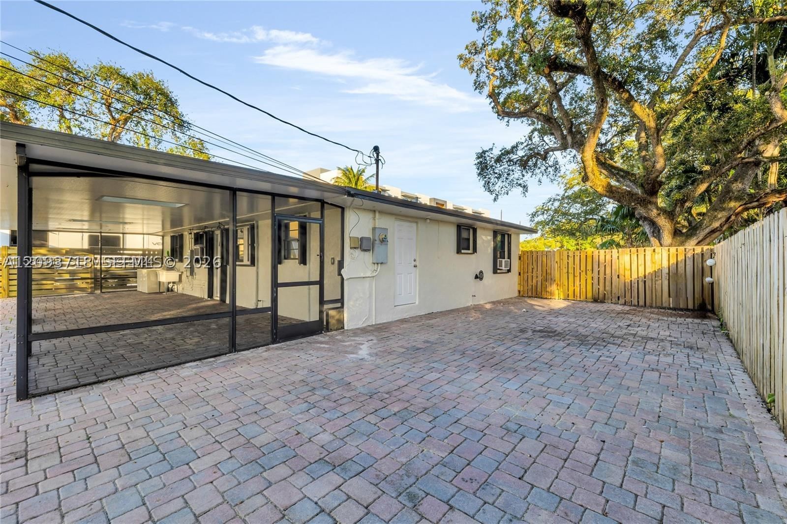 Real estate property located at 4837 28th Ave, Broward, Seminole Park, Dania Beach, FL