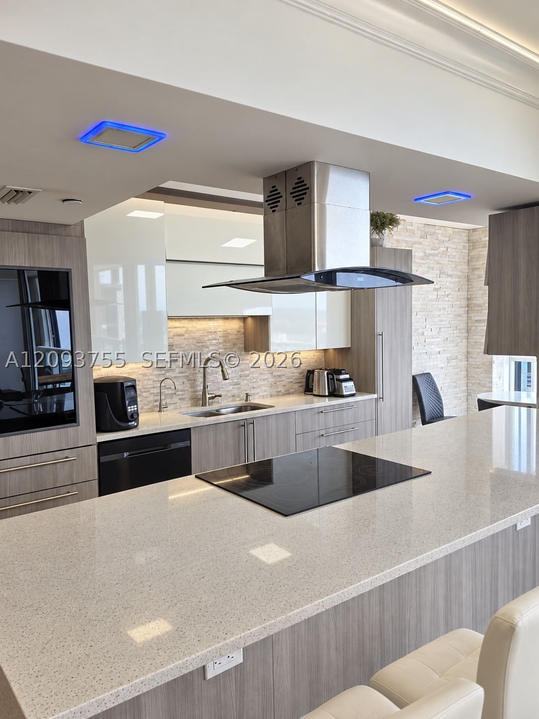 Real estate property located at 21205 Yacht Club Dr #3105, Miami-dade, North Tower At The Point, Aventura, FL