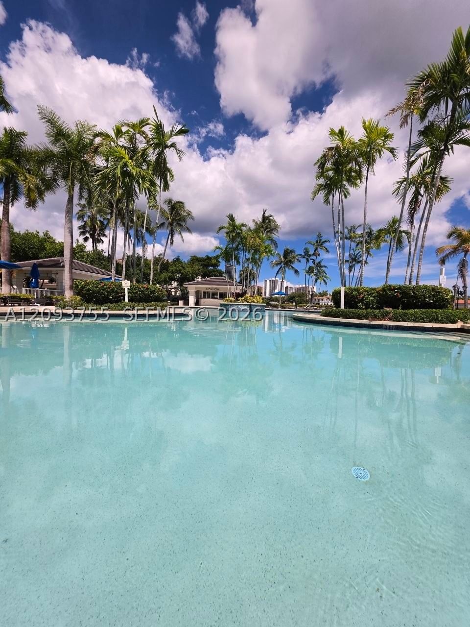 Real estate property located at 21205 Yacht Club Dr #3105, Miami-dade, North Tower At The Point, Aventura, FL