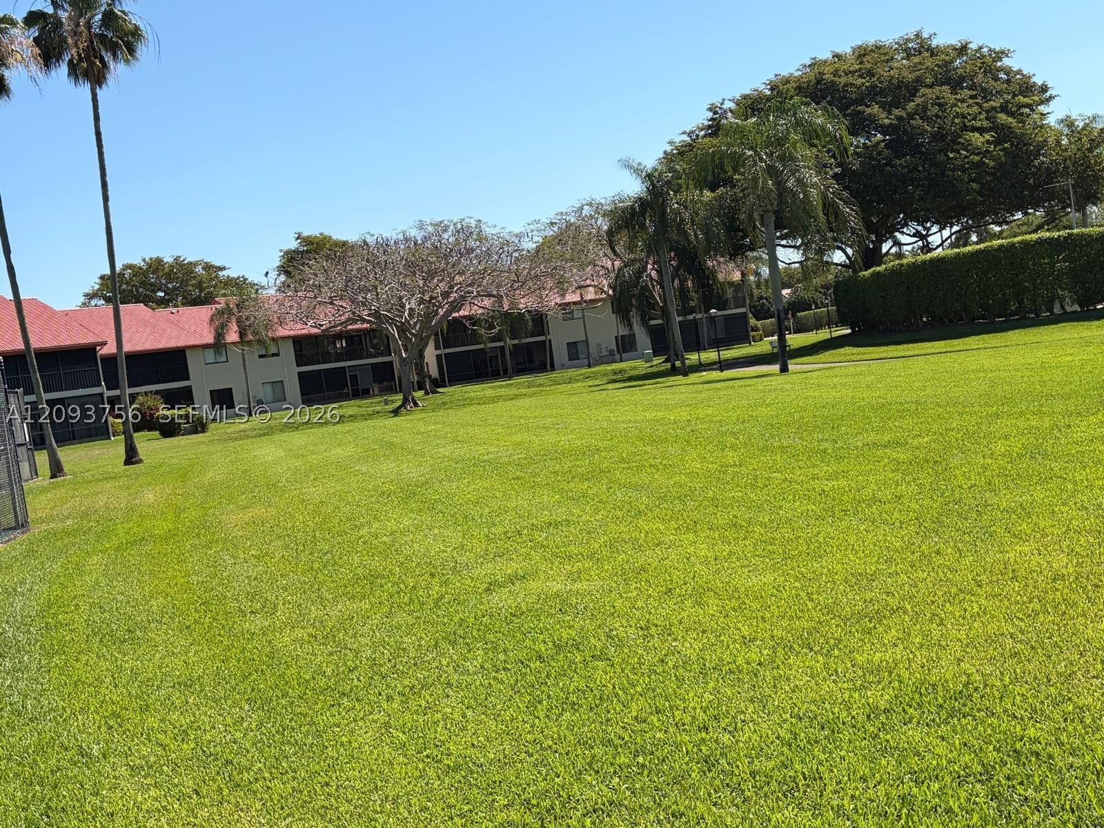 Real estate property located at 7860 Lexington Club Blvd B, Palm Beach, Lexington Club Villas Con, Delray Beach, FL