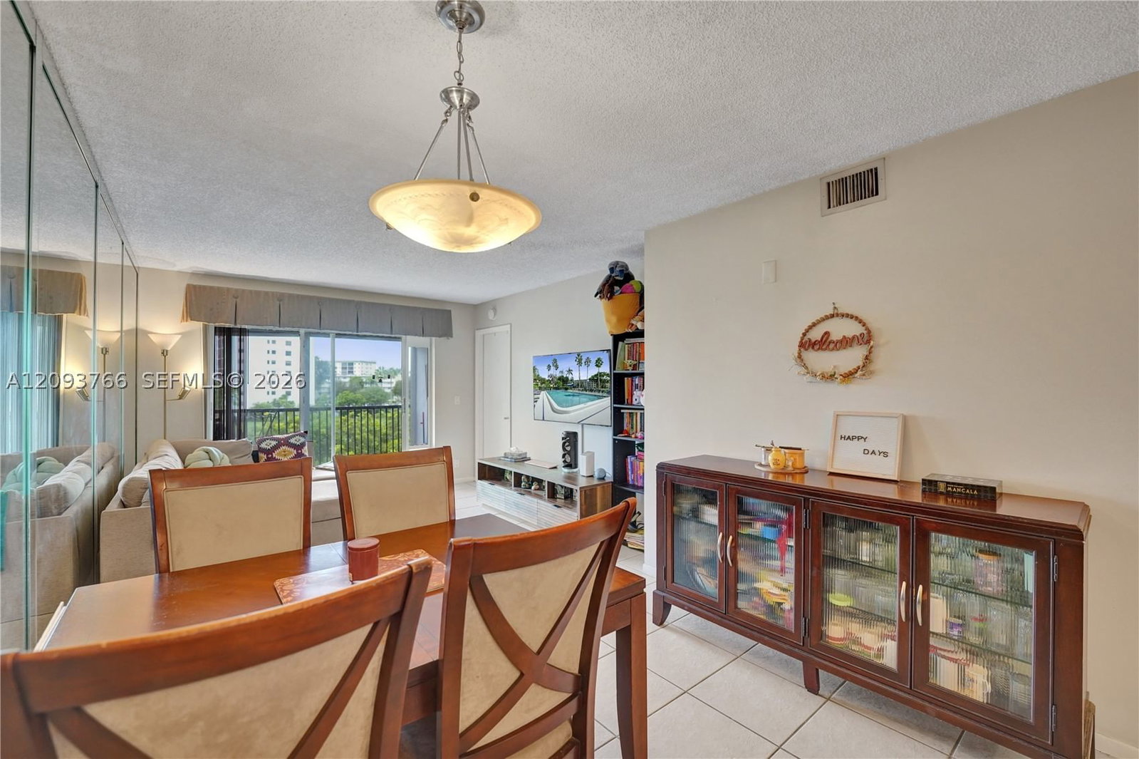 Real estate property located at 2226 Cypress Bend Dr #408, Broward, Cypress Bend #5 Condo, Pompano Beach, FL