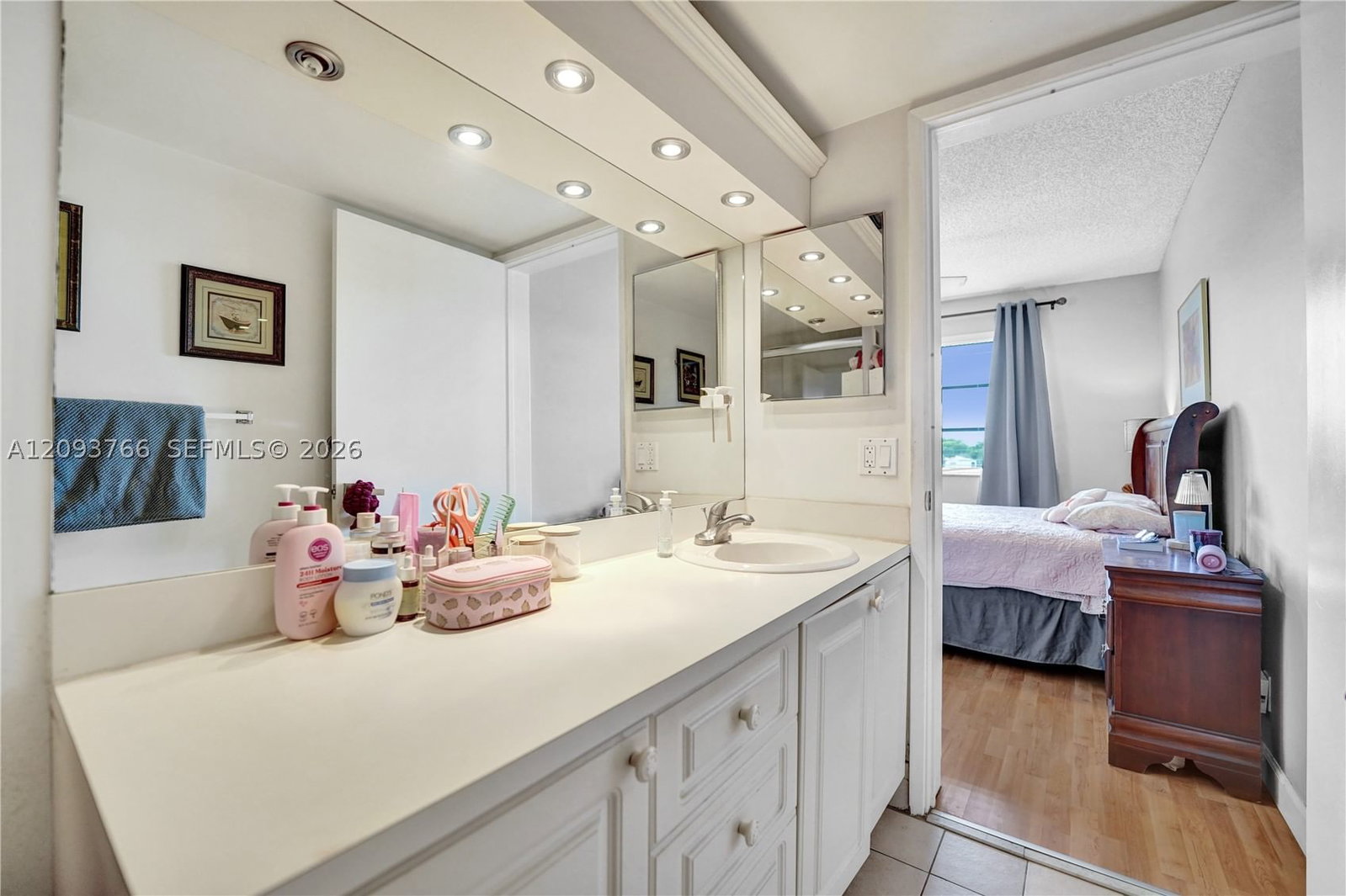 Real estate property located at 2226 Cypress Bend Dr #408, Broward, Cypress Bend #5 Condo, Pompano Beach, FL