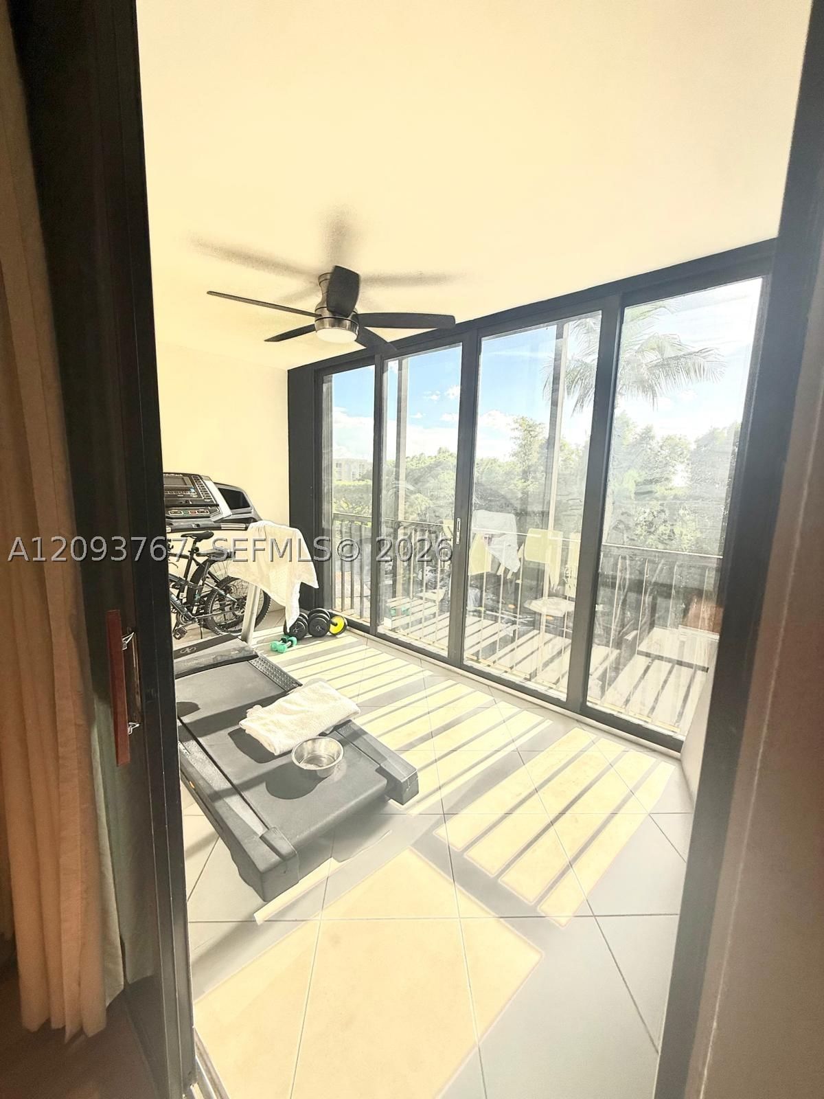 Real estate property located at 9735 52nd St #420, Miami-dade, Doral Oaks Condo #1, Doral, FL
