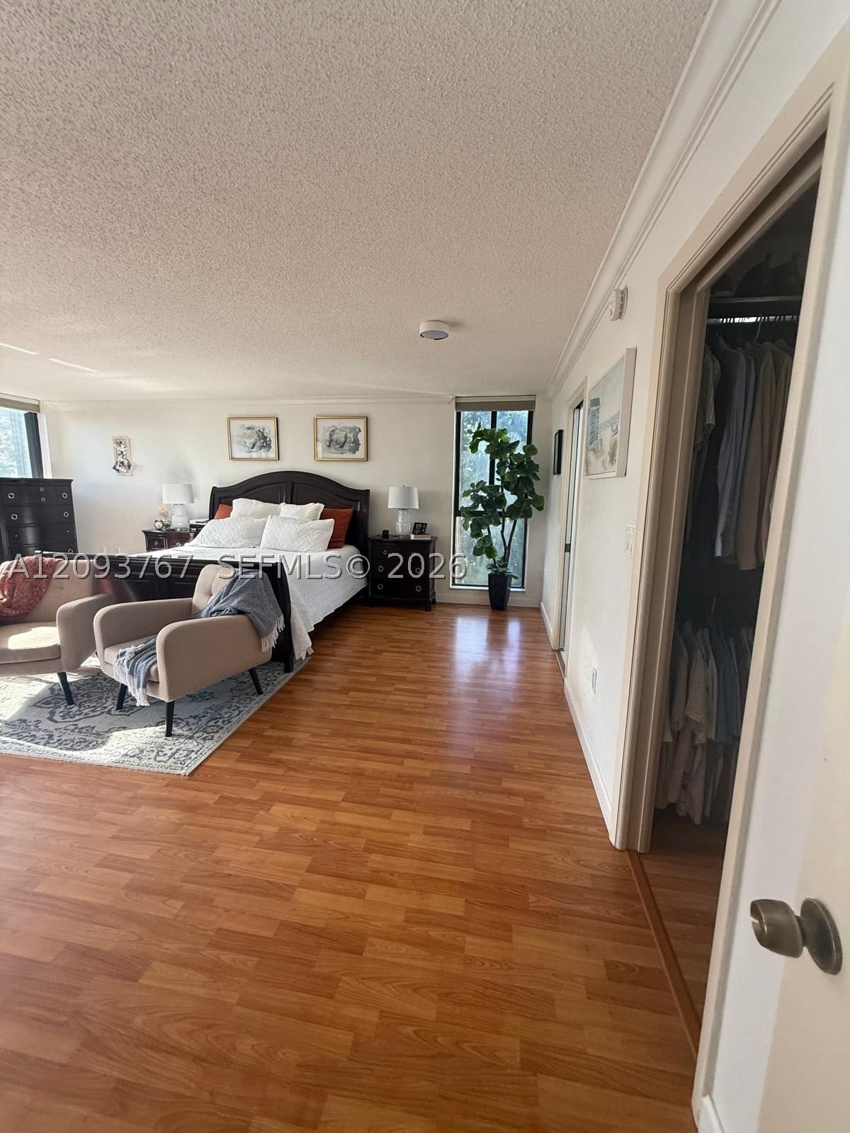Real estate property located at 9735 52nd St #420, Miami-dade, Doral Oaks Condo #1, Doral, FL