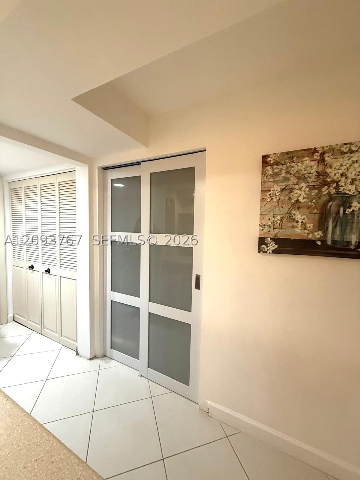 Real estate property located at 9735 52nd St #420, Miami-dade, Doral Oaks Condo #1, Doral, FL