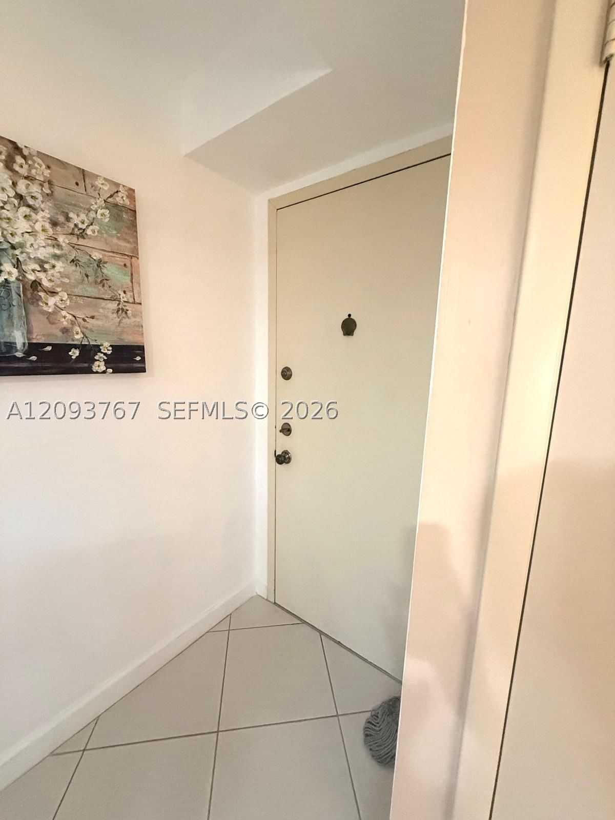 Real estate property located at 9735 52nd St #420, Miami-dade, Doral Oaks Condo #1, Doral, FL