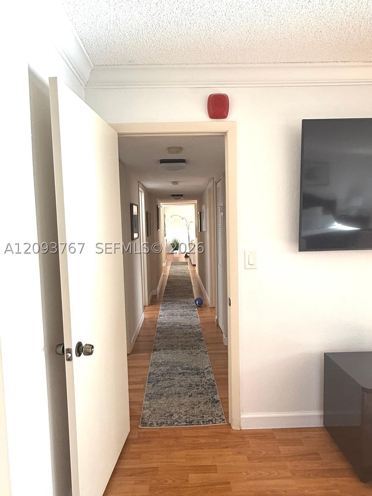 Real estate property located at 9735 52nd St #420, Miami-dade, Doral Oaks Condo #1, Doral, FL