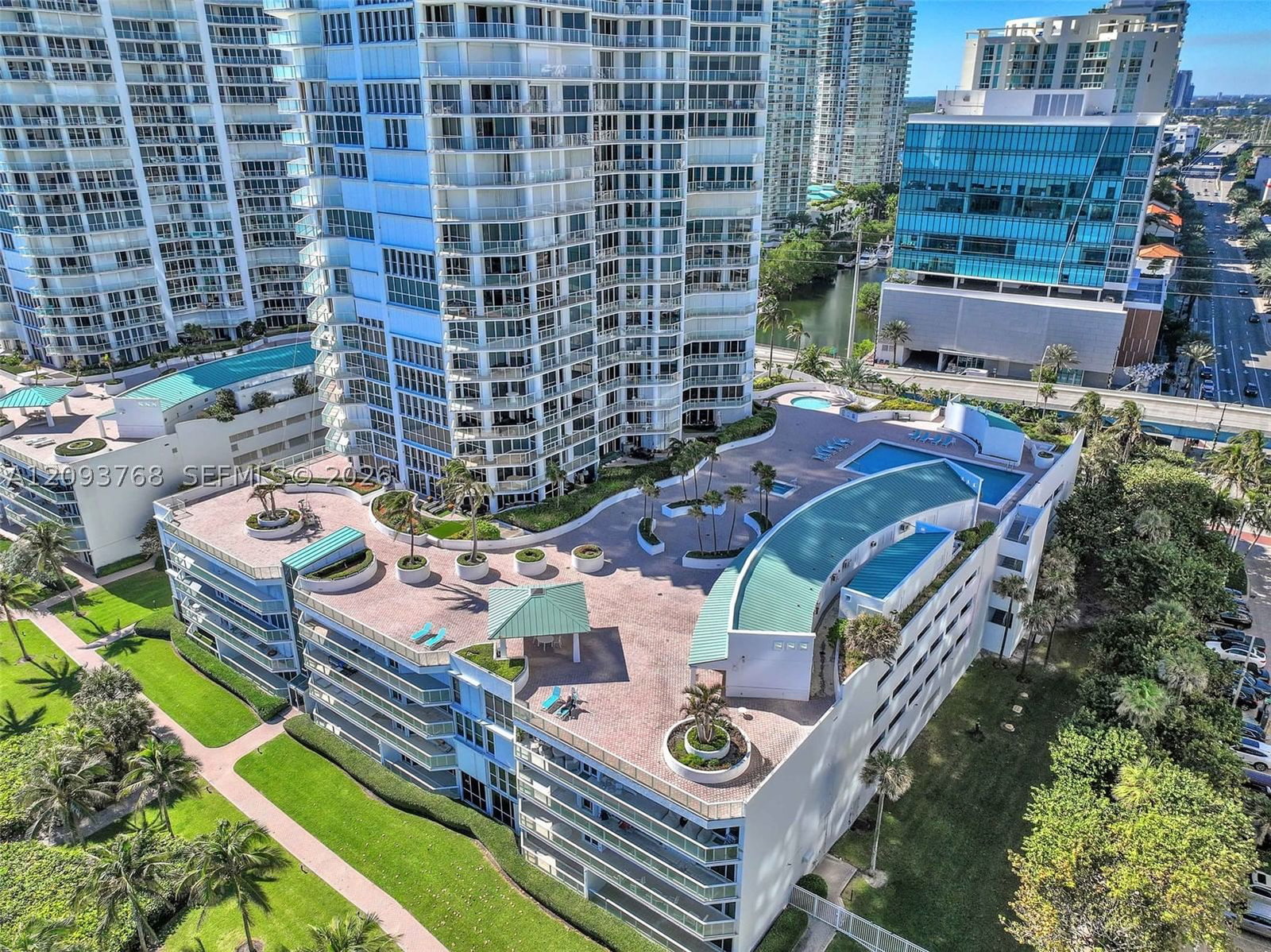 Real estate property located at 16485 Collins Ave OS35C, Miami-dade, Oceania Iii Condo, Sunny Isles Beach, FL