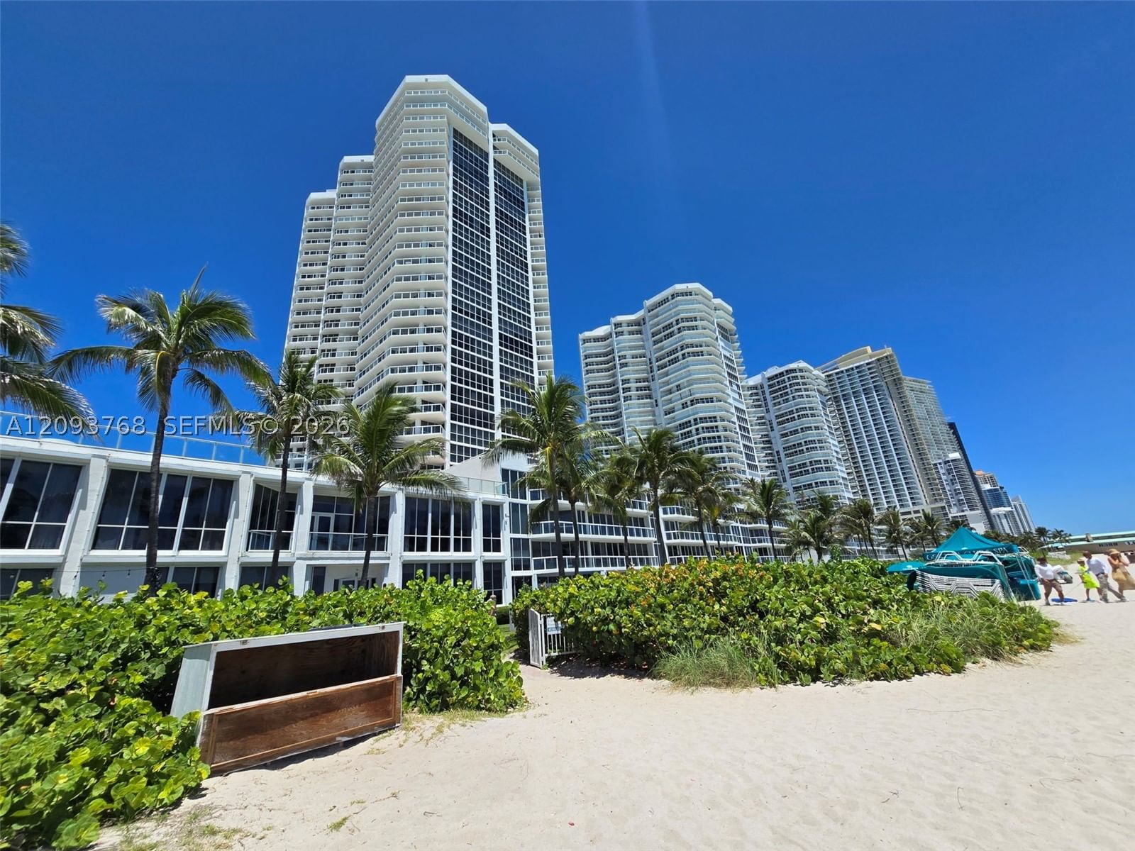 Real estate property located at 16485 Collins Ave OS35C, Miami-dade, Oceania Iii Condo, Sunny Isles Beach, FL