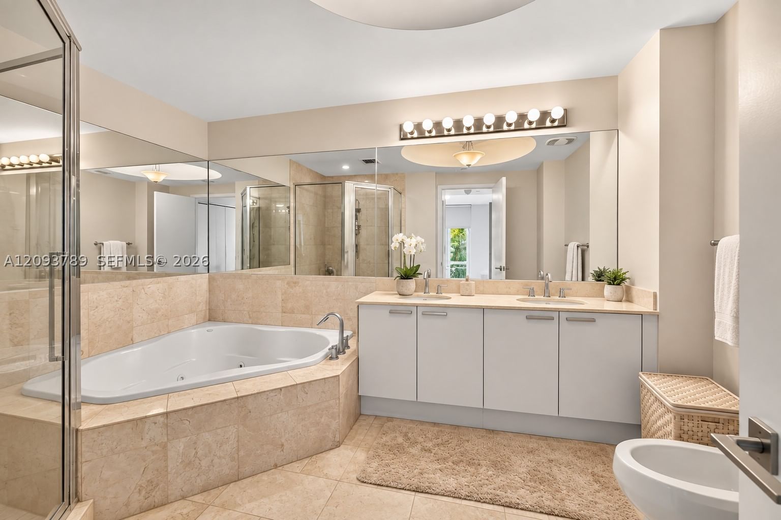 Real estate property located at , Miami-dade, The Atrium At Aventura Co, Aventura, FL