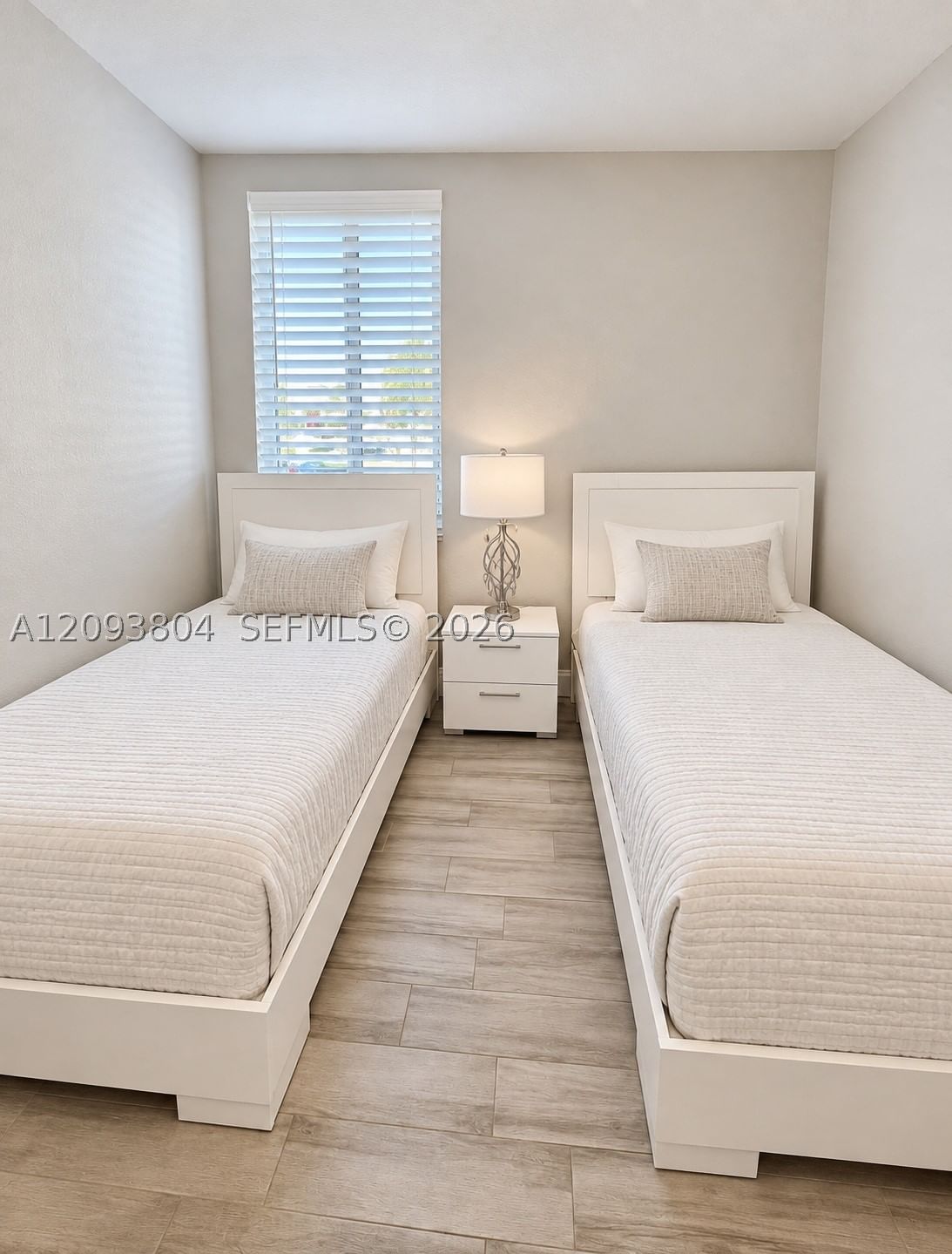 Real estate property located at 1885 56th St #110, Miami-dade, Cambridge Condo, Hialeah, FL
