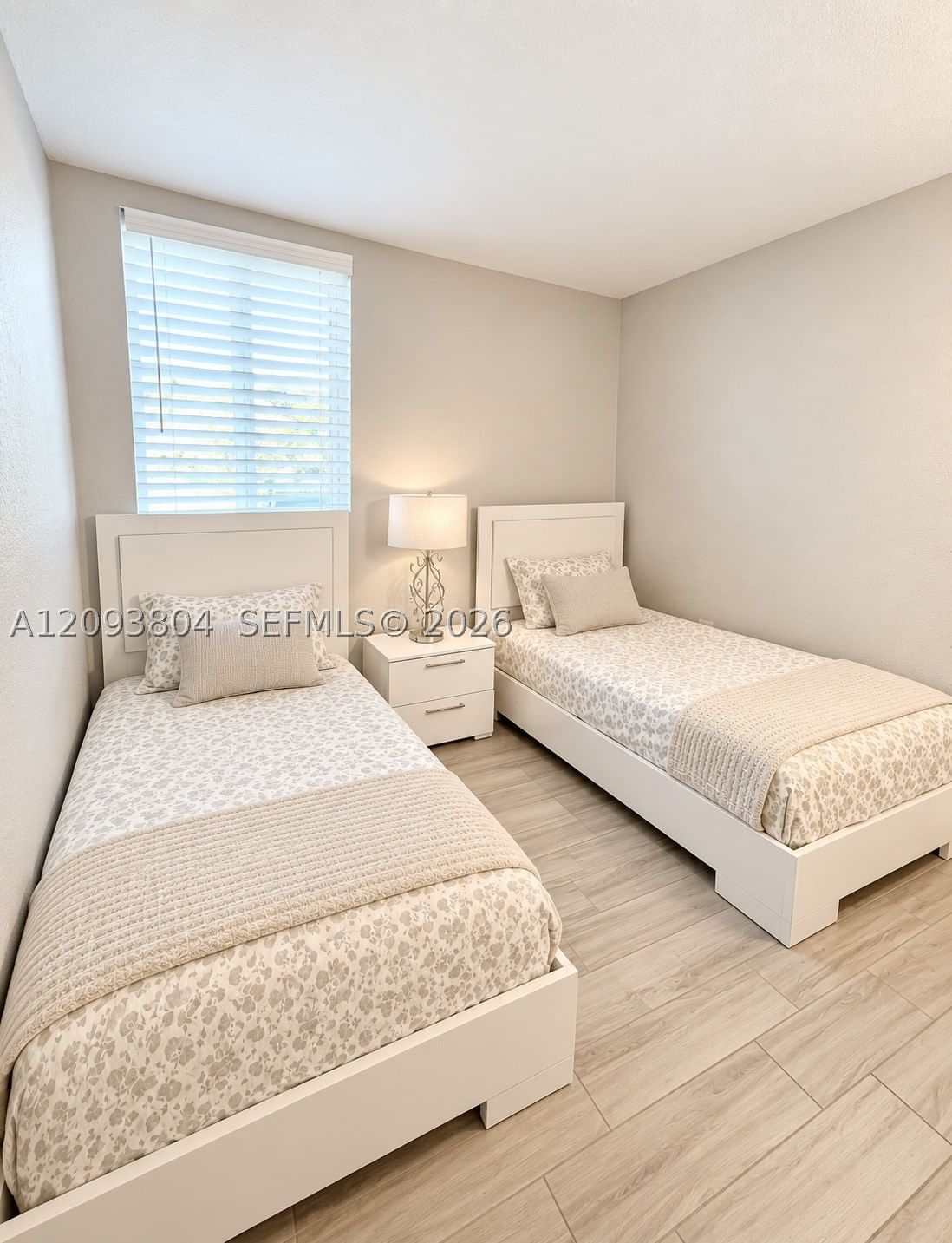 Real estate property located at 1885 56th St #110, Miami-dade, Cambridge Condo, Hialeah, FL