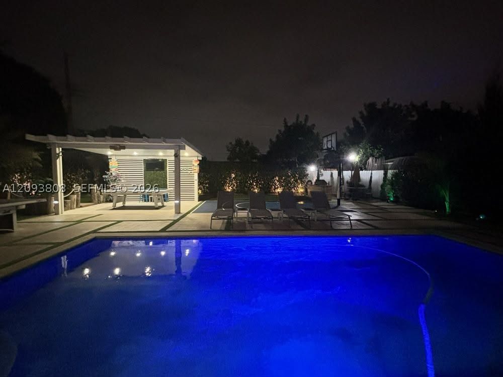 Real estate property located at 7181 Sheridan St, Broward, Heritage Homes, Hollywood, FL