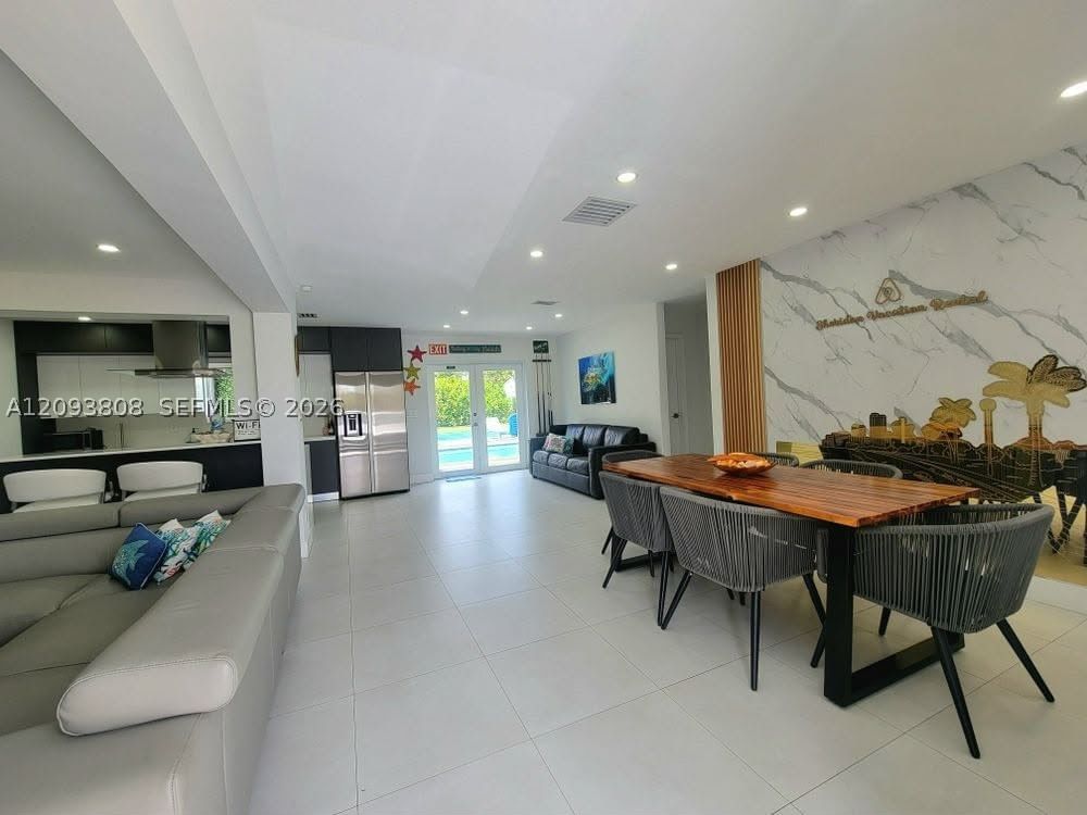 Real estate property located at 7181 Sheridan St, Broward, Heritage Homes, Hollywood, FL